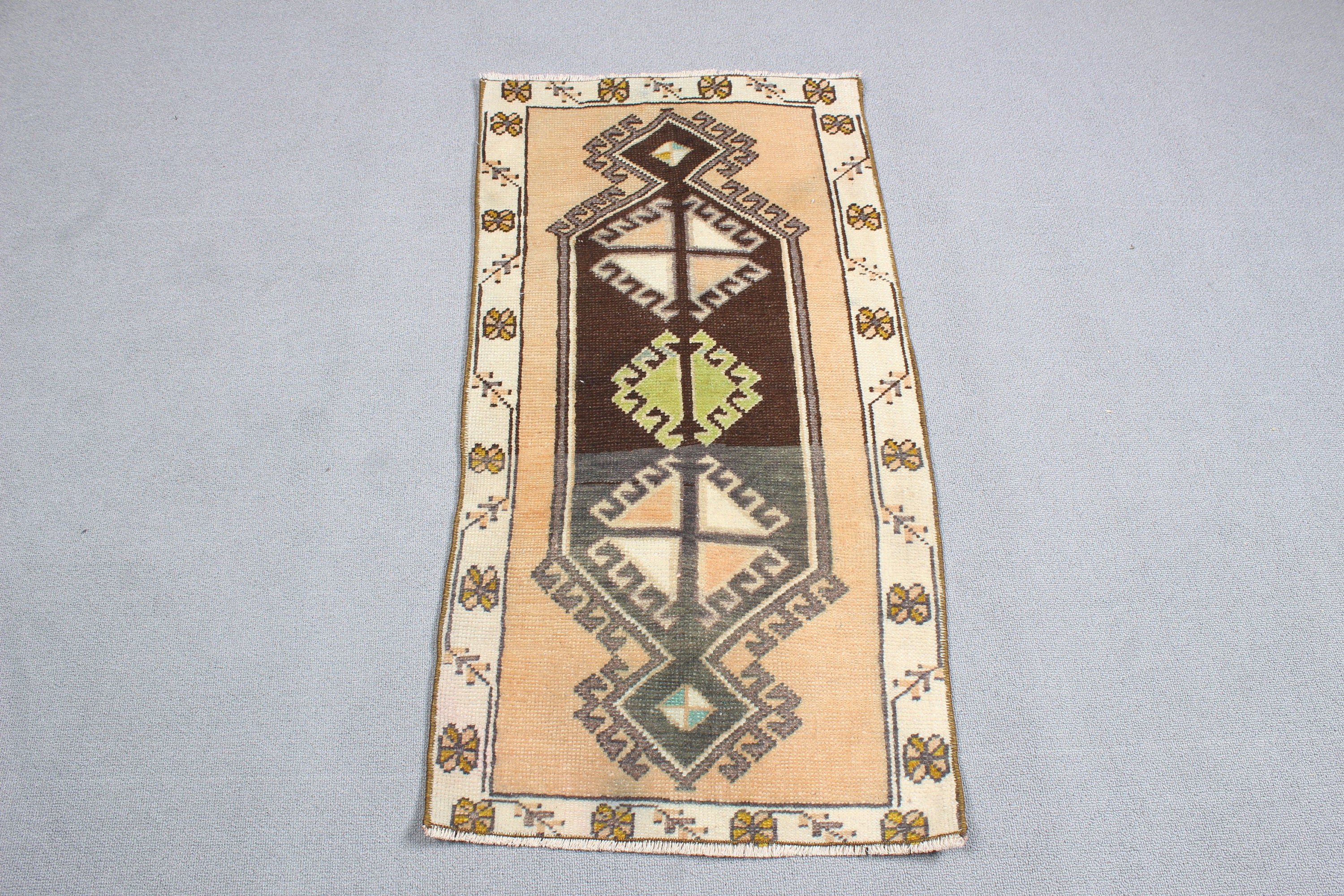 Kitchen Rugs, Brown Moroccan Rug, 1.7x3.2 ft Small Rug, Door Mat Rug, Statement Rugs, Turkish Rug, Office Rug, Vintage Rug