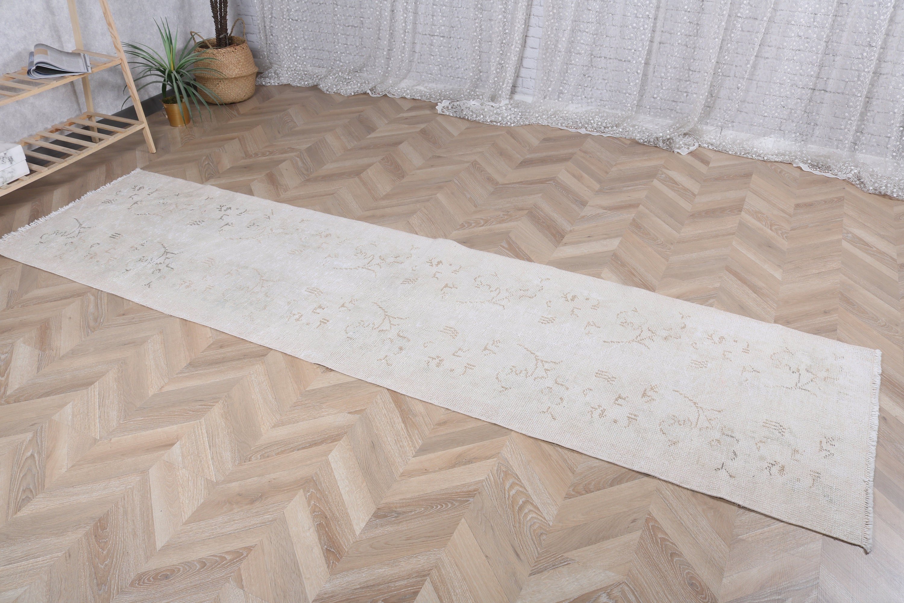 Vintage Halı, Fas Halısı, Merdiven Halısı, Bej Soğuk Halılar, 2.6x9.8 ft Runner Halıları, Türk Halıları, Koridor Halıları, Mutfak Halısı, Runner Halıları