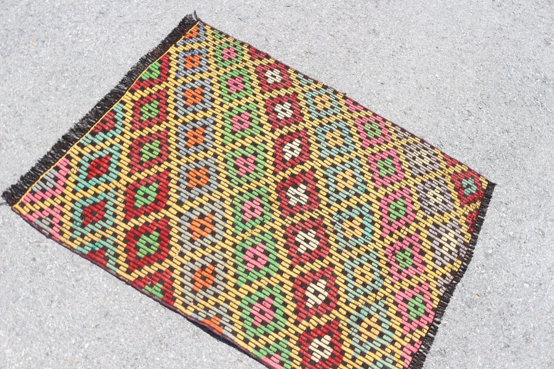 Antique Rug, Door Mat Rug, Muted Rugs, Kilim, Turkish Rug, Vintage Rugs, Bedroom Rug, Nursery Rugs, Yellow  3x3.8 ft Small Rug