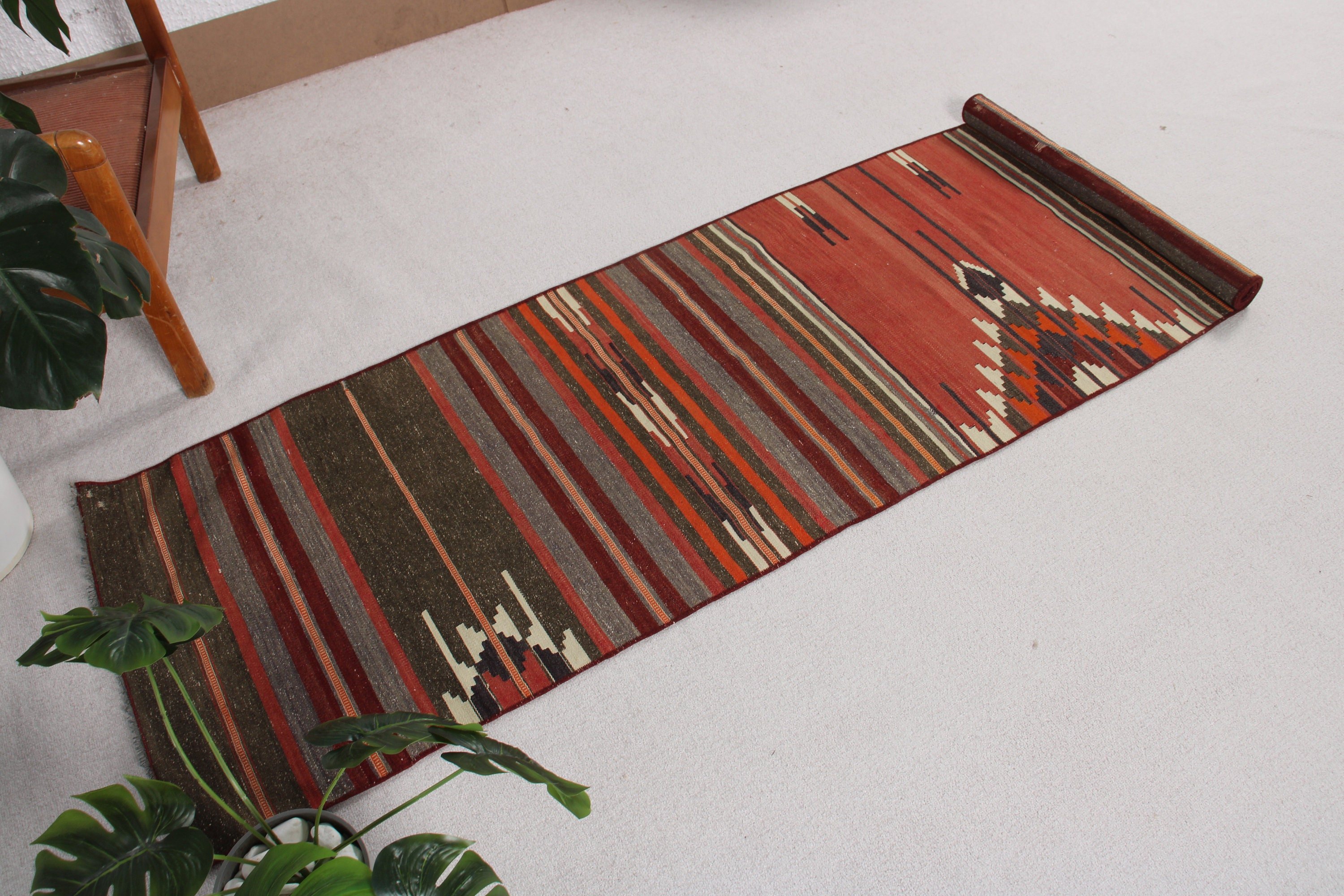 Nötr Halılar, Kilim, 2.2x9.7 ft Yolluk Halı, Türk Halısı, Kırmızı Boho Halılar, Beni Ourain Koşucu Halıları, Düz Dokuma Halı, Merdiven Halısı, Vintage Halılar