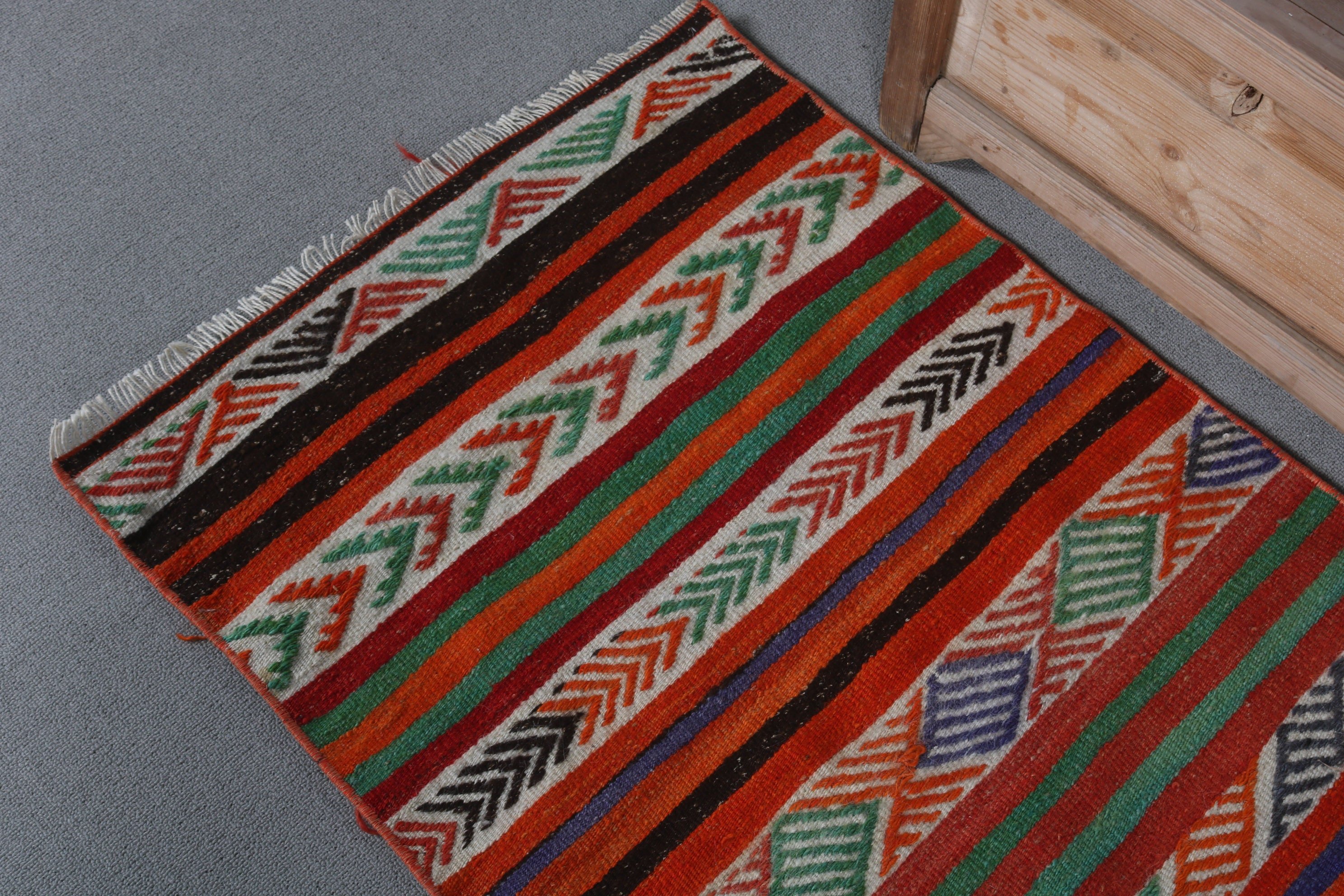 Kilim, Turuncu 2.1x3.5 ft Küçük Halılar, Giriş Halıları, Türk Halısı, Boho Halısı, Vintage Halılar, Anadolu Halısı, Antika Halı, Mutfak Halısı