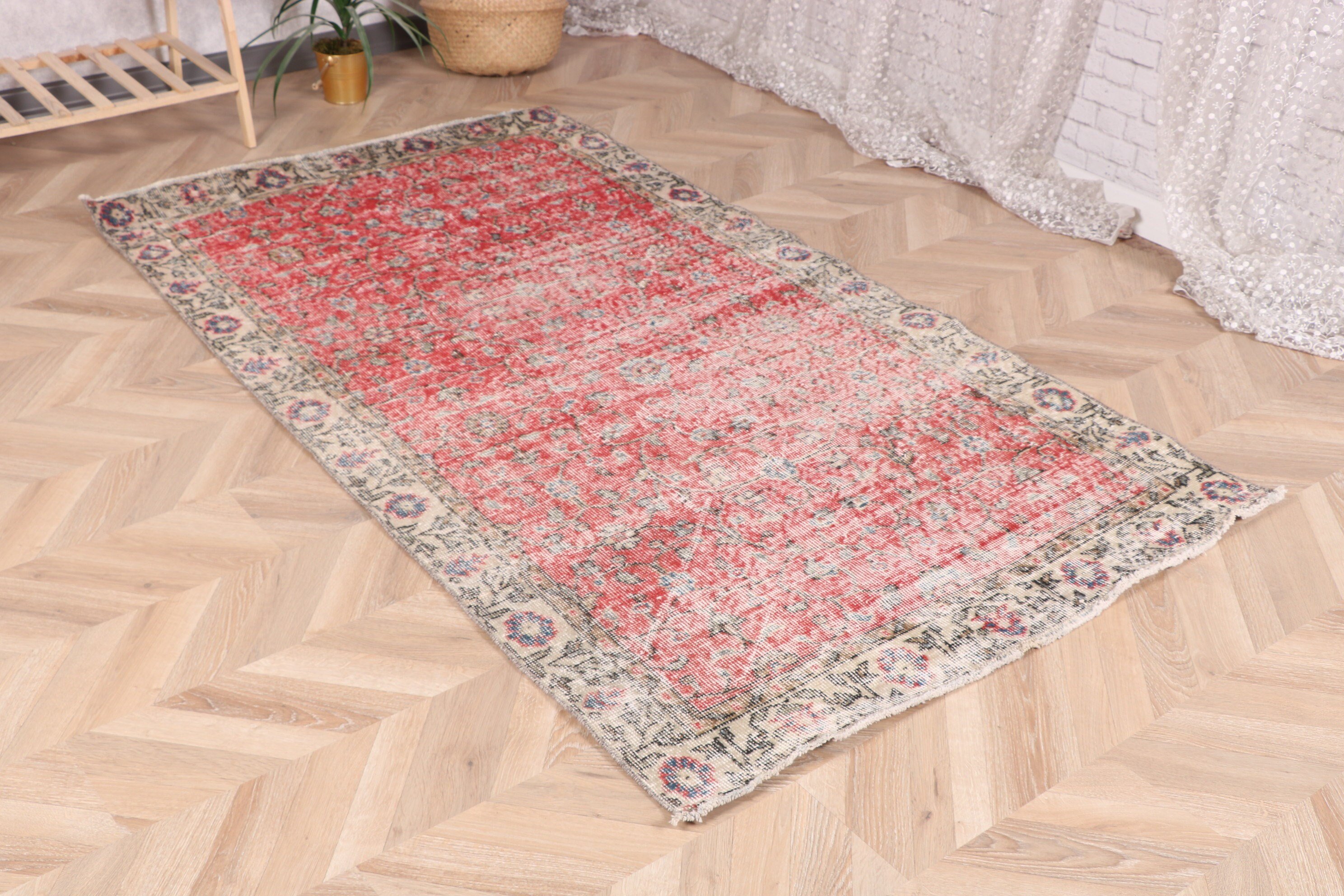 Vintage Rug, Rugs for Bedroom, Red Floor Rugs, 3.7x6.6 ft Area Rugs, Antique Rugs, Wool Rug, Living Room Rugs, Turkish Rug, Nursery Rugs