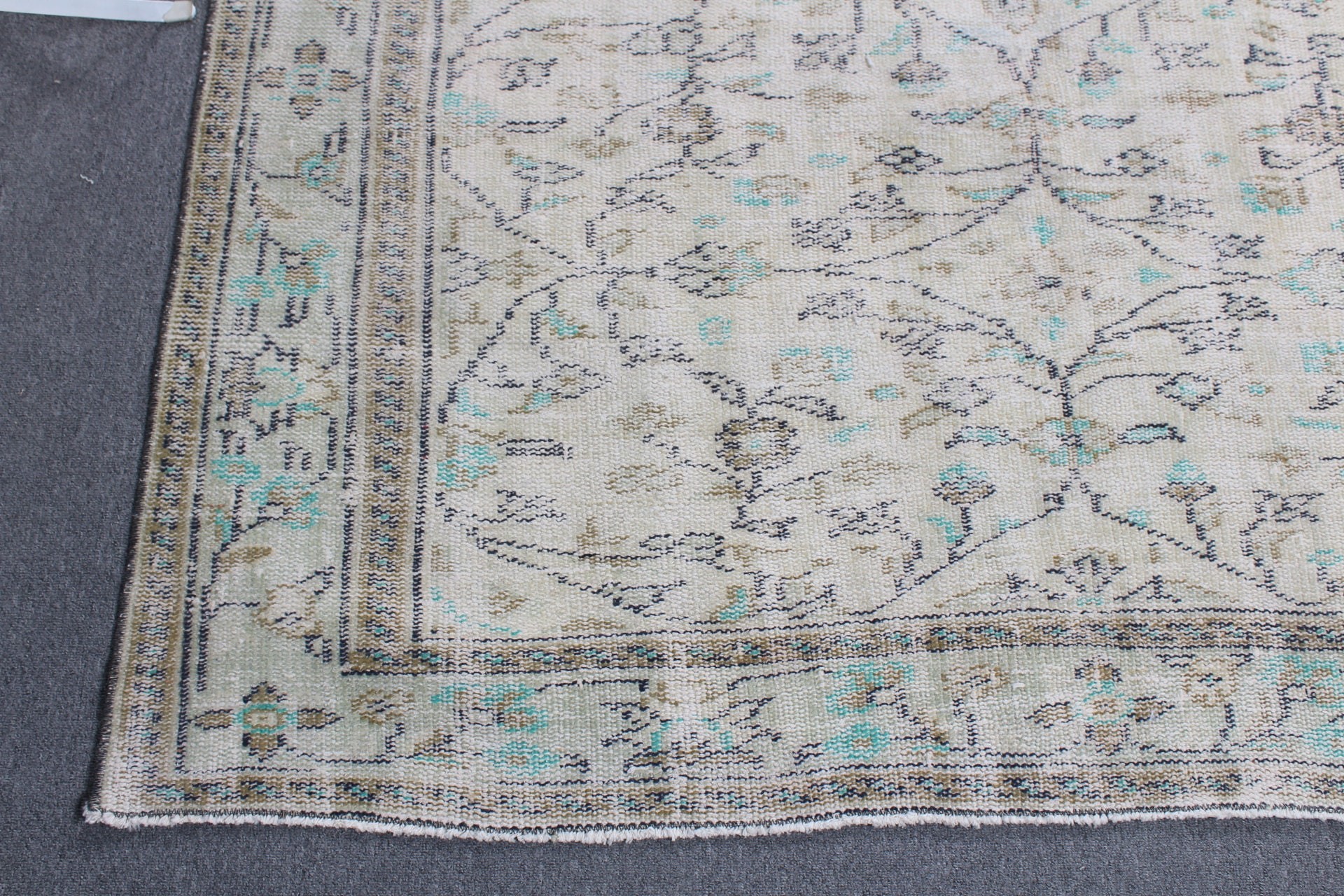 Vintage Halılar, Bej Havalı Halılar, Antika Halı, Anadolu Halıları, 5.5x8.2 ft Büyük Halı, Oturma Odası Halısı, Türk Halısı, Yatak Odası Halısı, Dekoratif Halı