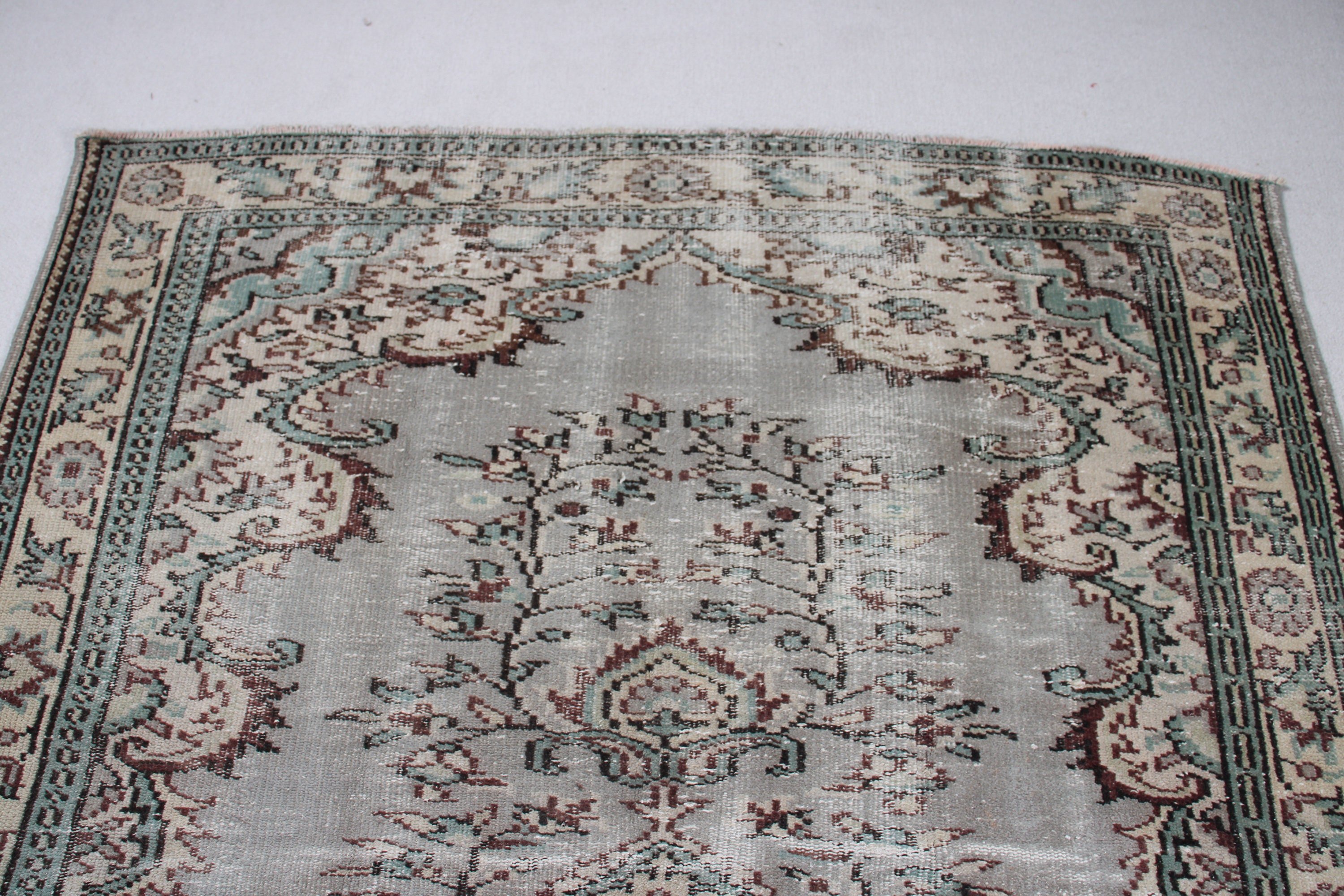 Oriental Rug, Turkish Rugs, Vintage Rug, Bedroom Rug, Salon Rugs, Modern Rugs, 5.7x8.6 ft Large Rugs, Gray Bedroom Rugs, Large Vintage Rug