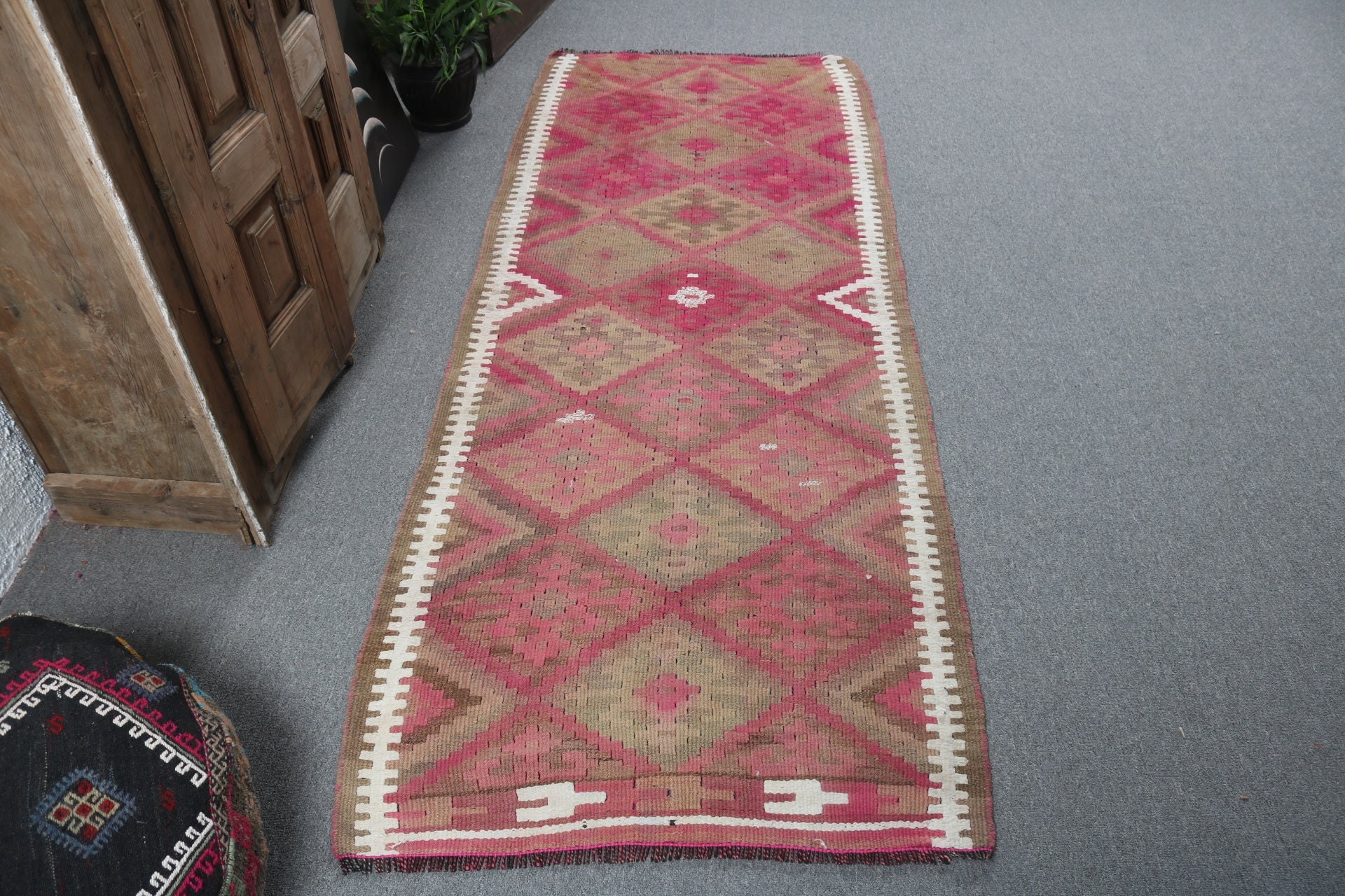 Aztek Halıları, Bildiri Halısı, Türk Halısı, Vintage Halılar, 2,9x7,5 ft Runner Halısı, Beni Ourain Runner Halısı, Pembe Geometrik Halı, Geometrik Halılar