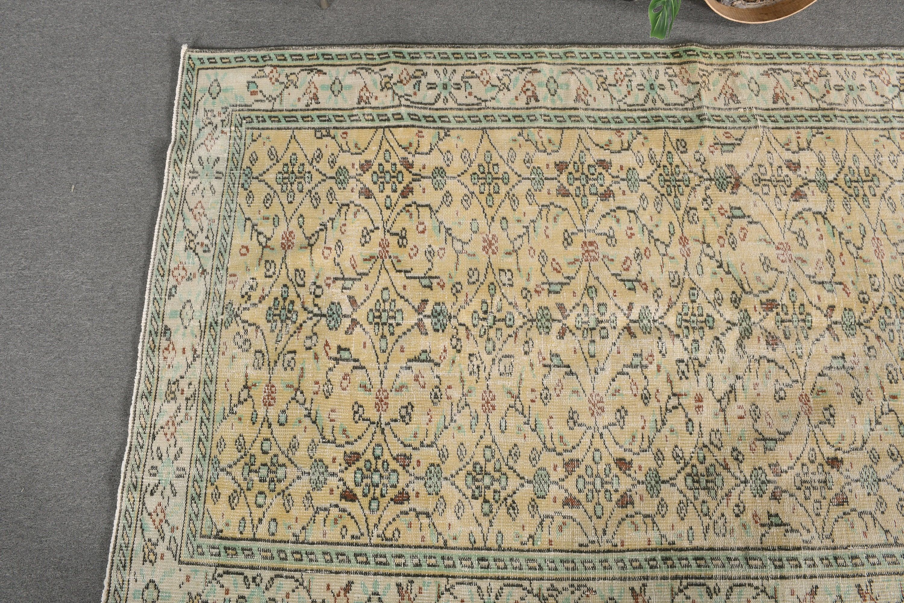 4.7x8.7 ft Large Rug, Pale Rug, Bedroom Rug, Turkish Rugs, Living Room Rug, Vintage Rug, Home Decor Rug, Green Oushak Rug, Rugs for Salon