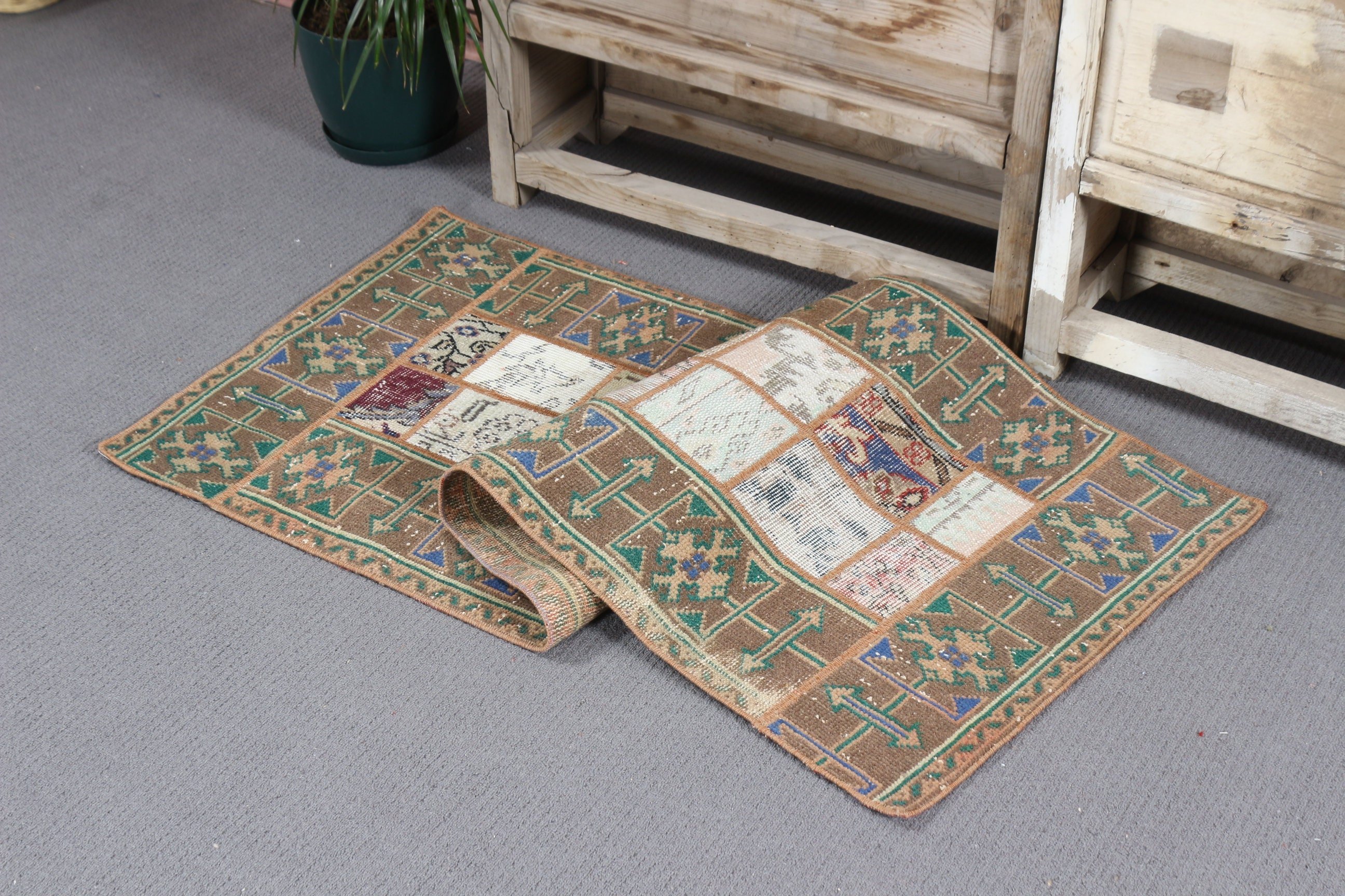 Vintage Halı, 2.1x5.4 ft Runner Halı, Oryantal Halılar, Türk Halısı, Merdiven Halıları, Soğuk Halı, Kahverengi Soğuk Halı, Sanat Halısı, Merdiven Halıları, Koridor Halıları