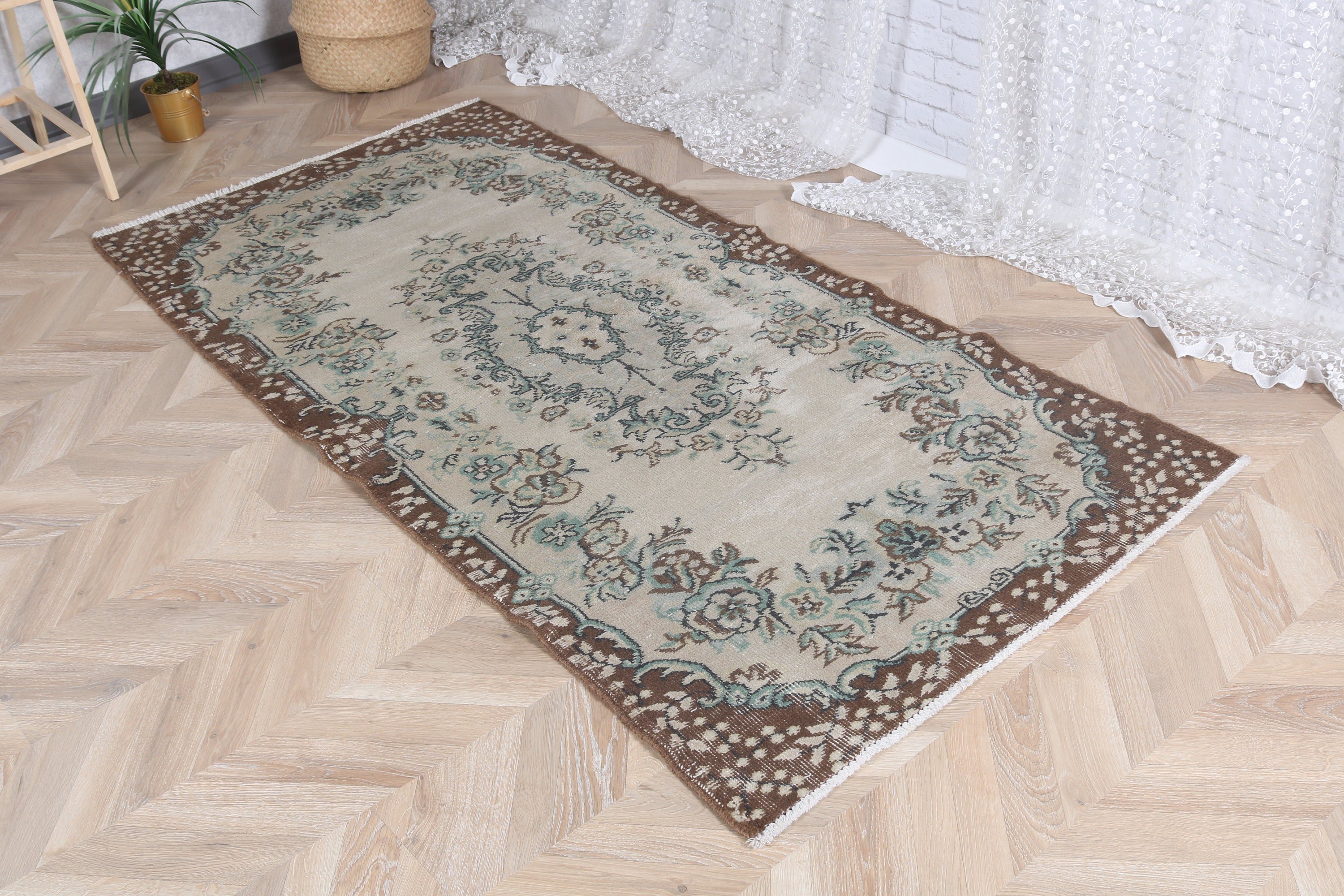 Vintage Vurgulu Halılar, Vintage Halılar, Mutfak Halısı, Türk Halıları, 3.1x6.4 ft Vurgulu Halılar, Dekoratif Halılar, Gri Geometrik Halı