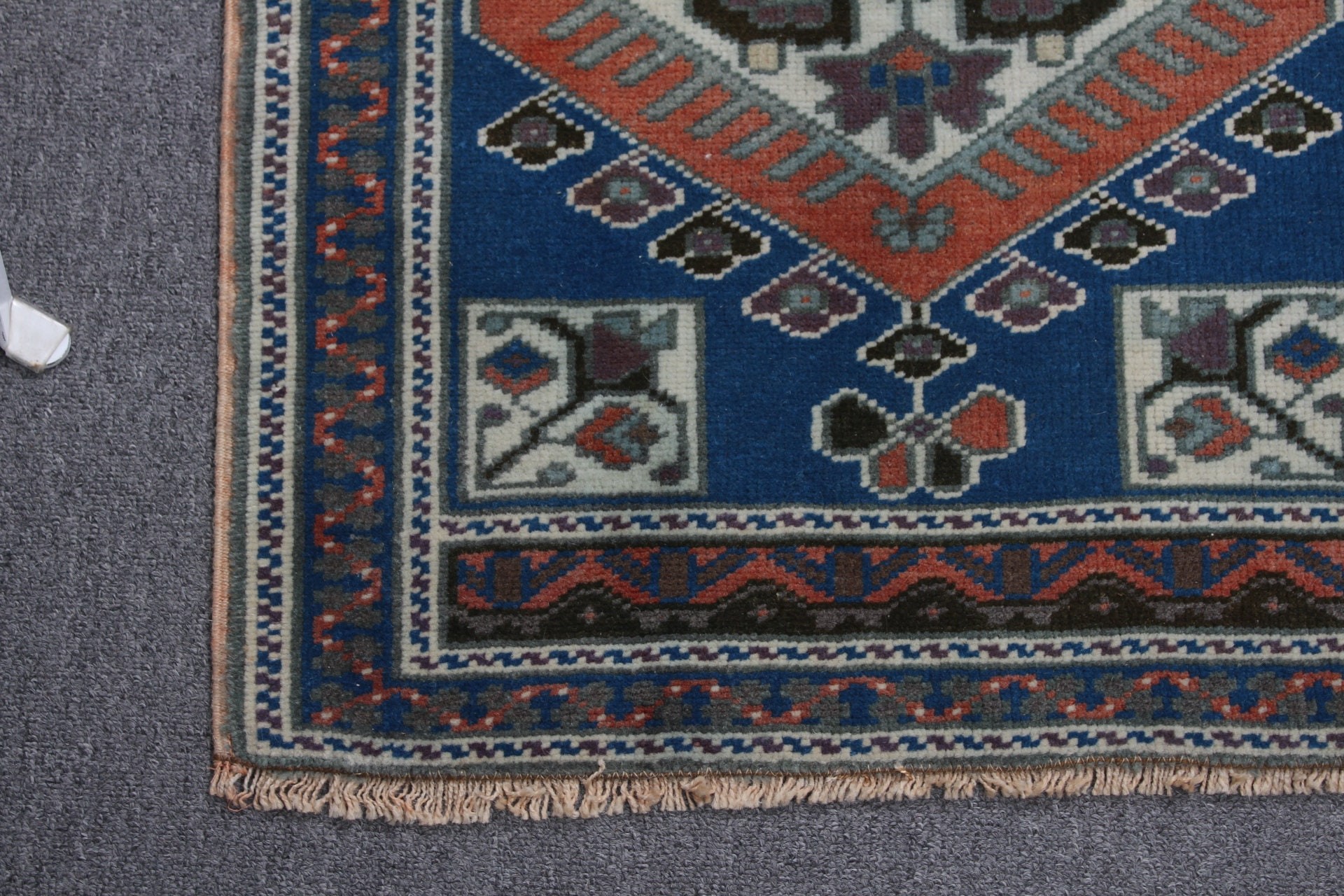 Mavi Yün Halılar, Oryantal Halılar, Banyo Halısı, Türk Halısı, Havalı Halılar, Vintage Halı, Duvara Asma Halılar, 1.8x2.9 ft Küçük Halılar, Kapı Paspası Halısı