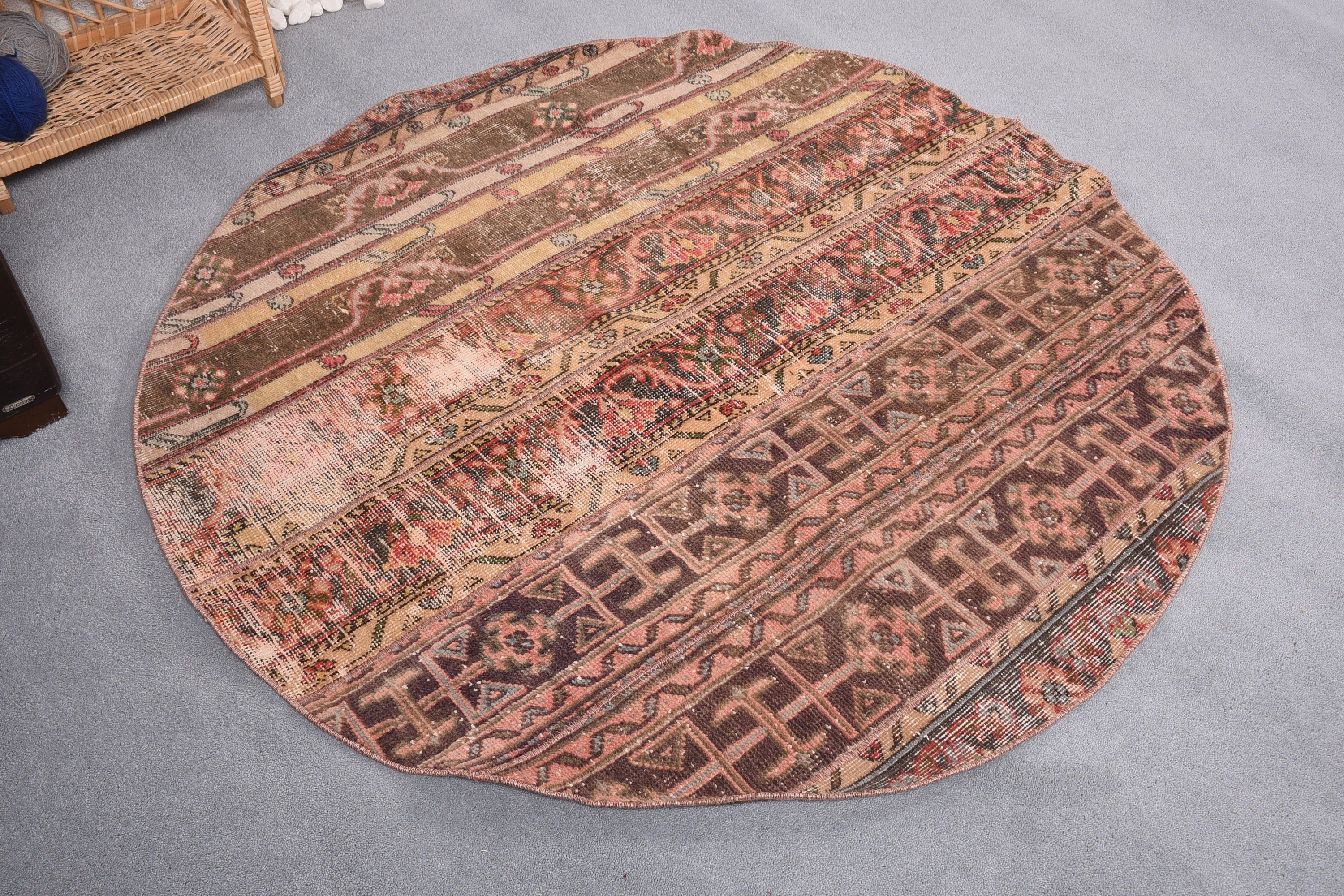 Living Room Rug, Moroccan Rug, Vintage Decor Rug, Oushak Rugs, Ethnic Rug, 4.9x4.9 ft Area Rug, Turkish Rug, Rugs for Kitchen, Vintage Rug