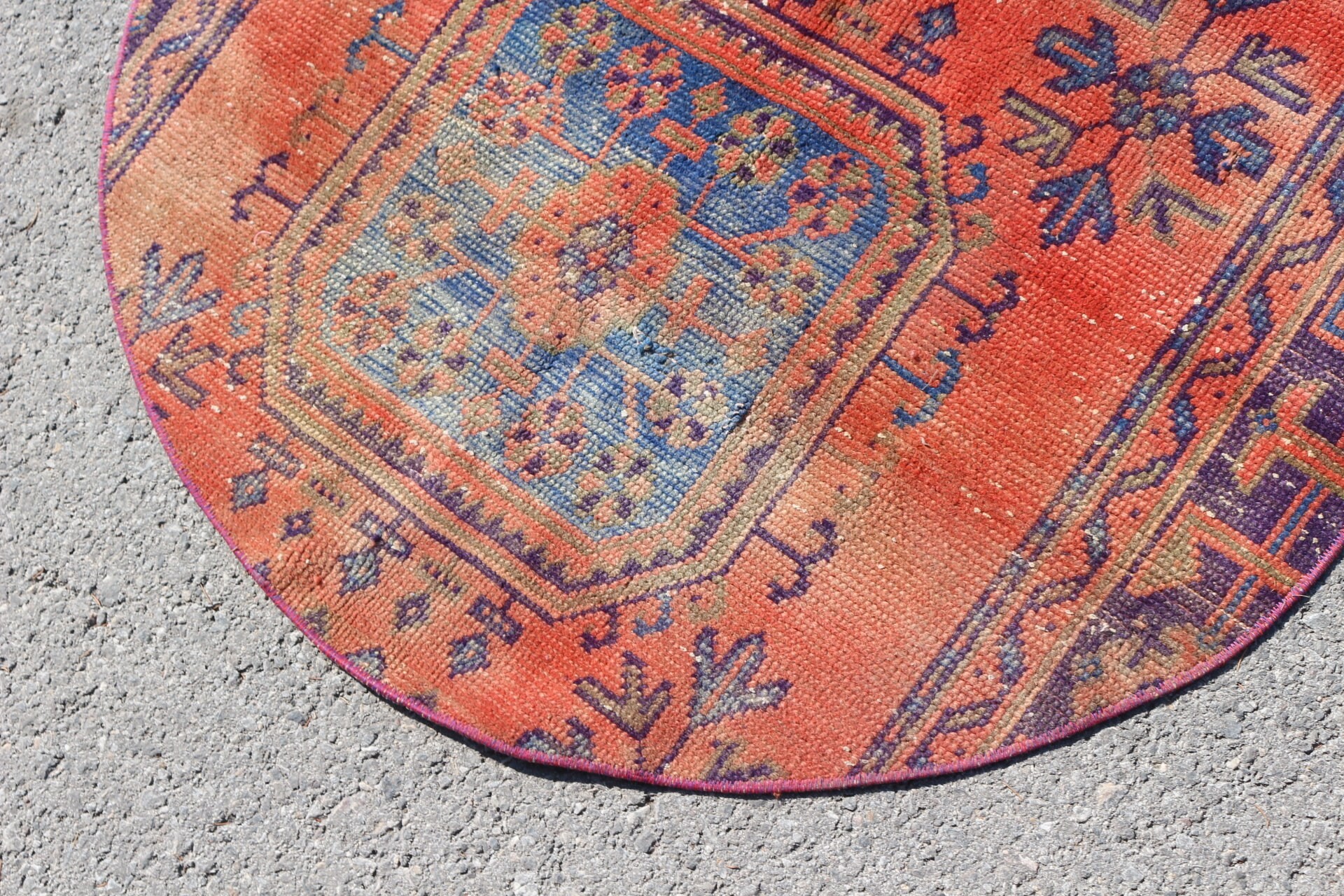 Vintage Halı, 3.3x3.3 ft Küçük Halı, Kırmızı Yatak Odası Halısı, Paspas Halıları, Türk Halısı, Pastel Halılar, Mutfak Halıları, Oushak Halısı, Çocuk Halıları