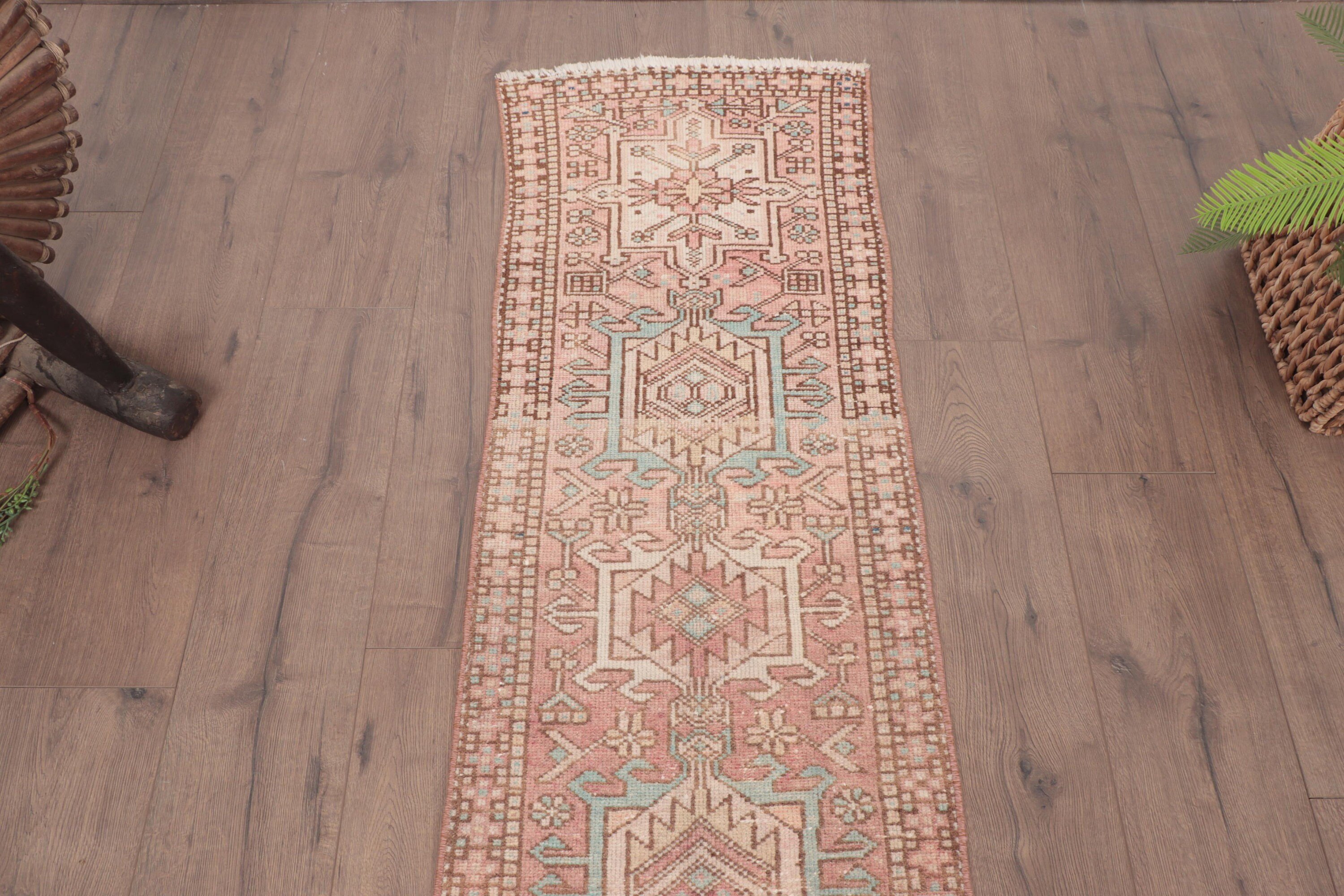 Pembe Antika Halılar, Mutfak Halıları, Vintage Halılar, Vintage Yolluk Halısı, Türk Halıları, 1.6x5.5 ft Yolluk Halısı, Koridor Halısı, El Dokuma Halı