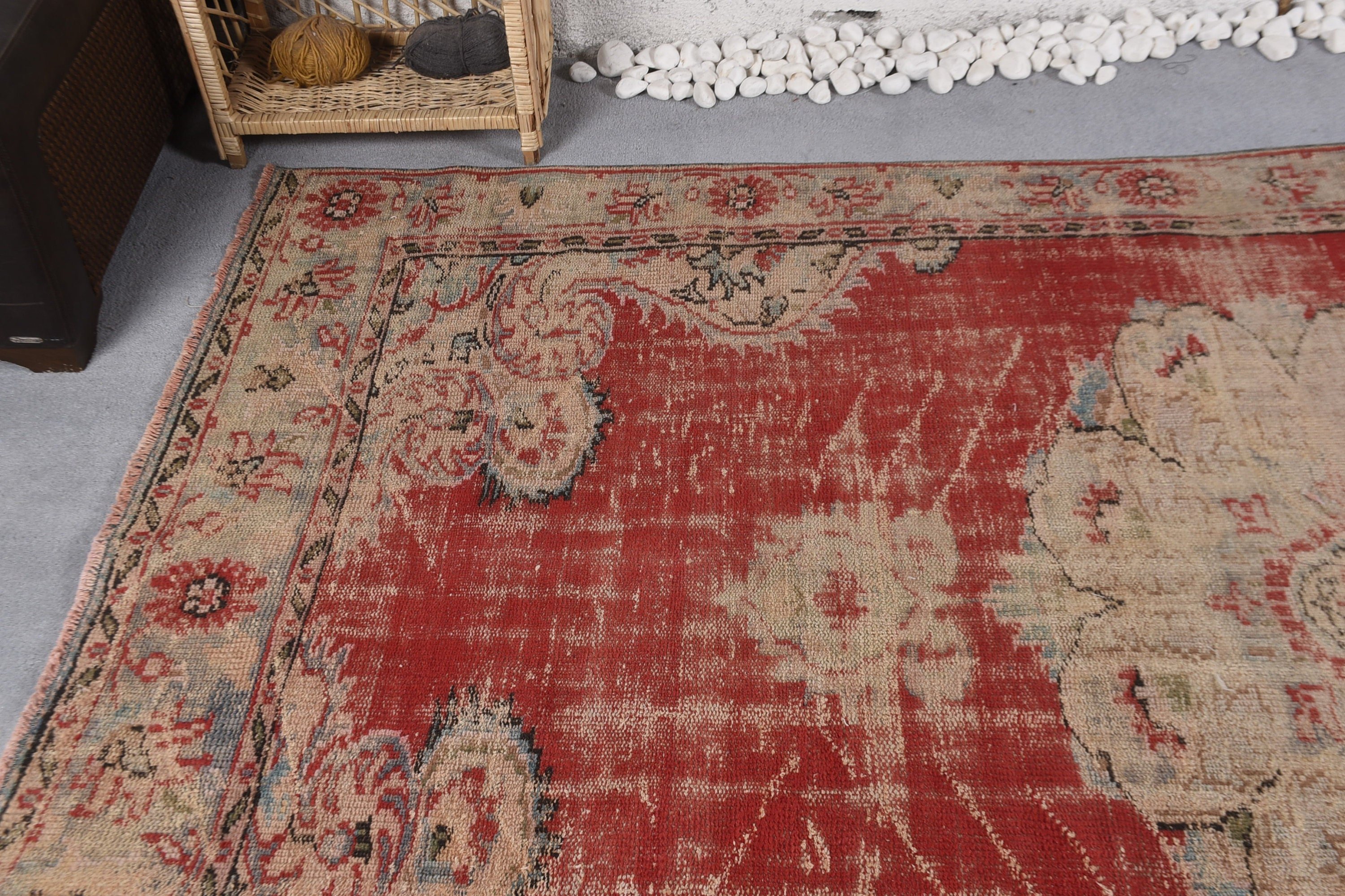 Office Rugs, Oriental Rug, Vintage Rugs, Red  5.7x9.3 ft Large Rugs, Floor Rug, Turkish Rug, Dining Room Rug, Living Room Rug