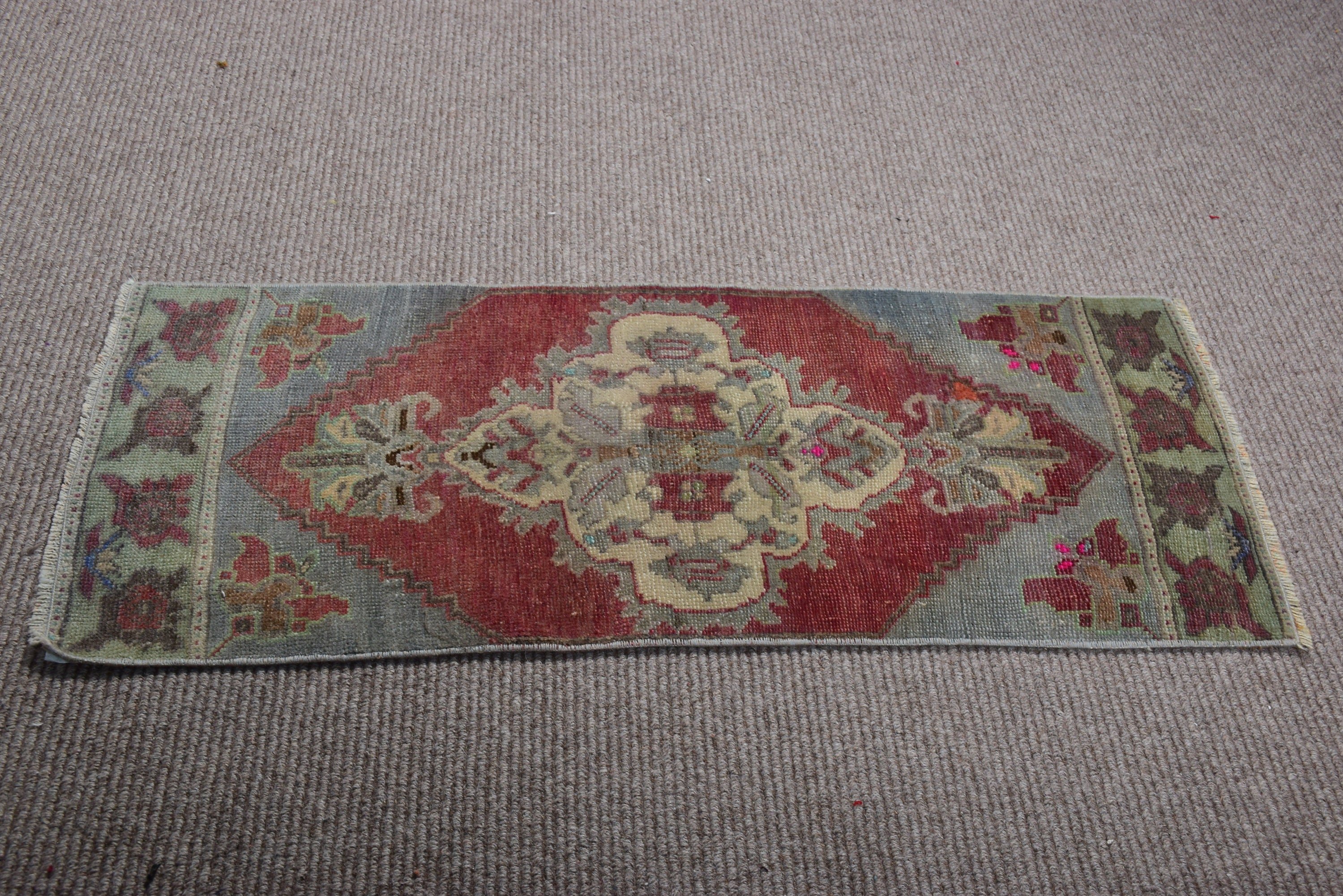 Türkiye Halısı, Havalı Halılar, El Dokuma Halı, 1.3x3.3 ft Küçük Halı, Çocuk Halısı, Vintage Halı, Küçük Boho Halıları, Türk Halıları, Yeşil Modern Halı