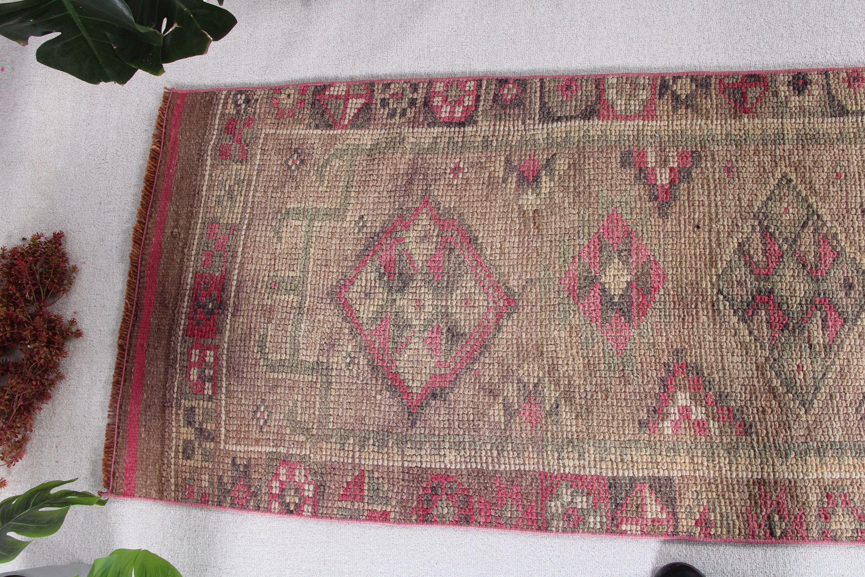 Vintage Halı, Etnik Halı, Türk Halıları, 2.3x12.5 ft Runner Halısı, Beni Ourain Runner Halıları, Kahverengi Oushak Halıları, Havalı Halı, Geometrik Halılar