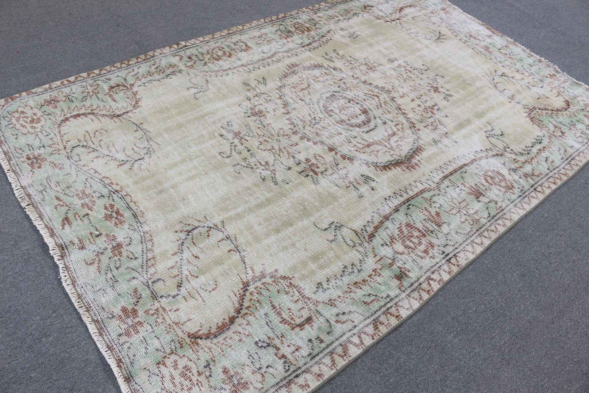 Türk Halıları, Özel Halı, Bej Anadolu Halısı, Fas Halıları, Vintage Halılar, 5.1x8.1 ft Büyük Halı, Yer Halıları, Yemek Odası Halısı, Yatak Odası Halısı