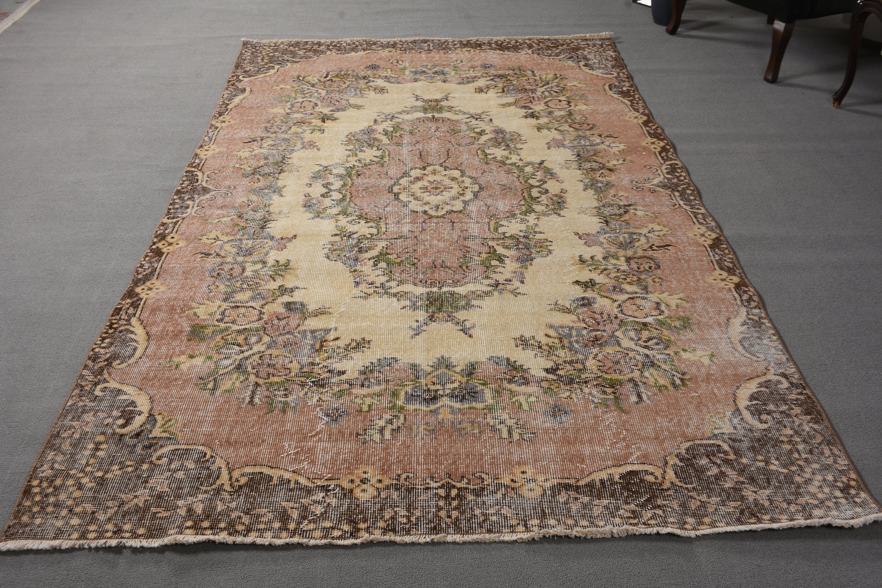 Dining Room Rugs, Vintage Rug, Beige Antique Rugs, Living Room Rugs, Bedroom Rugs, 5.5x9.3 ft Large Rugs, Turkish Rugs, Oushak Rugs