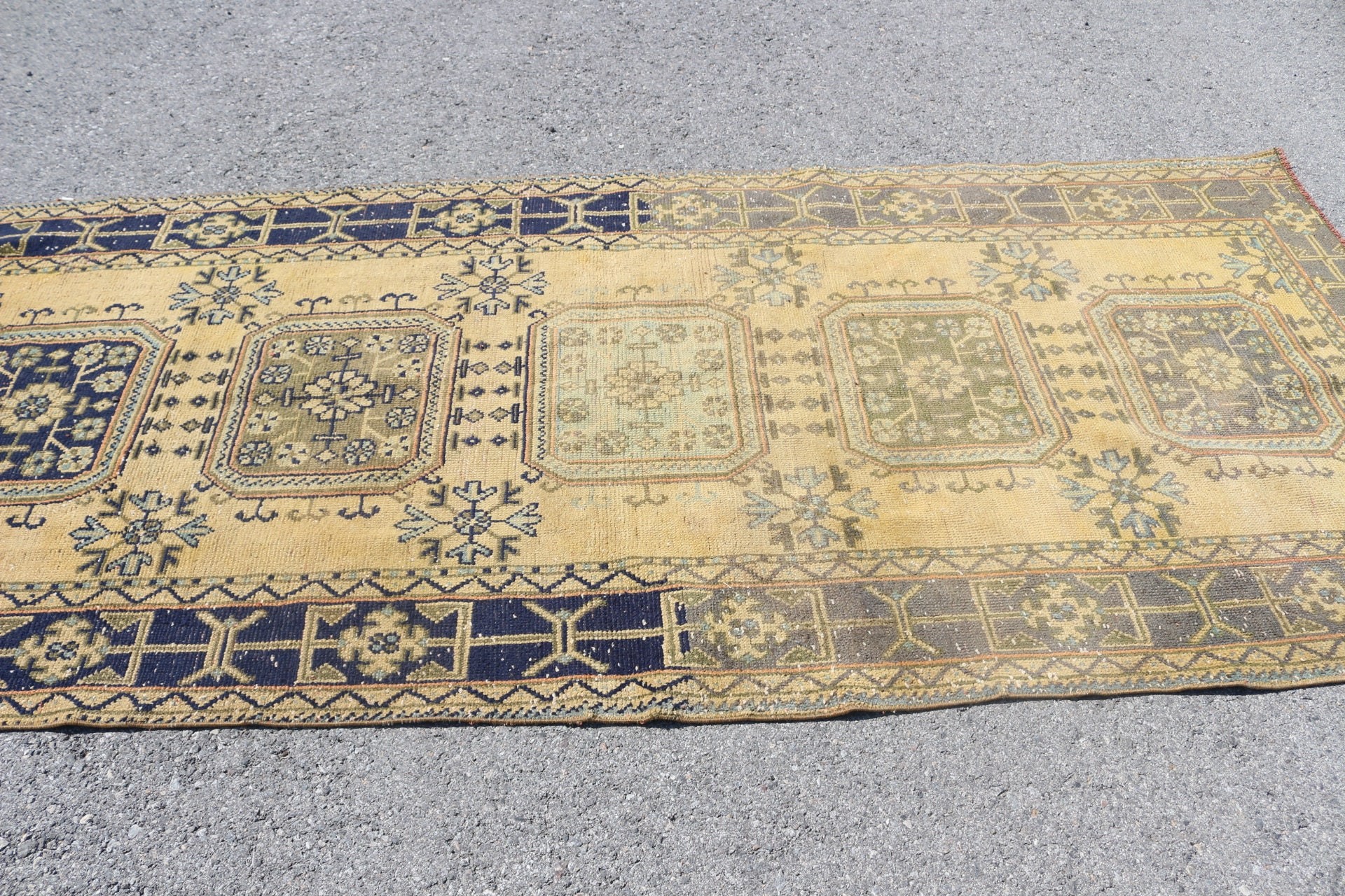 Yellow Moroccan Rugs, Vintage Rug, Turkish Rug, Home Decor Rugs, Salon Rug, Living Room Rugs, Pastel Rug, 4.5x10 ft Large Rug, Antique Rug