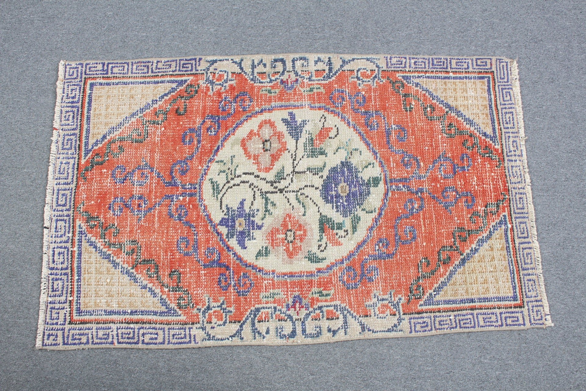 Kırmızı Ev Dekor Halıları, 2.6x4.1 ft Küçük Halı, Yatak Odası Halısı, Fas Halısı, Soğuk Halı, Türk Halısı, Düğün Halısı, Duvara Asılı Halılar, Vintage Halılar