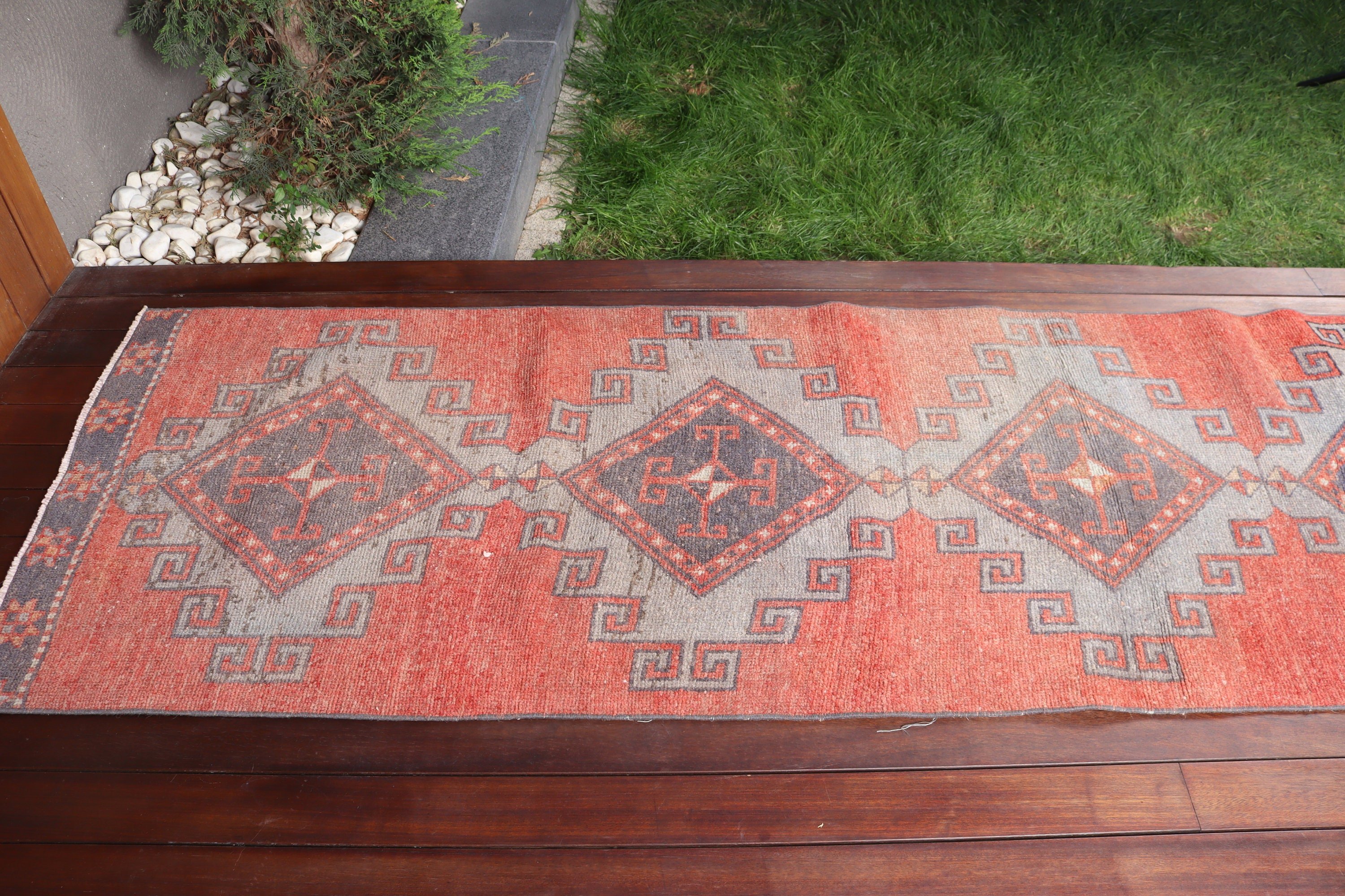 Vintage Runner Halısı, Koridor Halısı, Boho Halısı, Kırmızı Anadolu Halısı, Türk Halısı, Yün Halıları, 2.7x10.8 ft Runner Halısı, Bildiri Halısı, Vintage Halılar