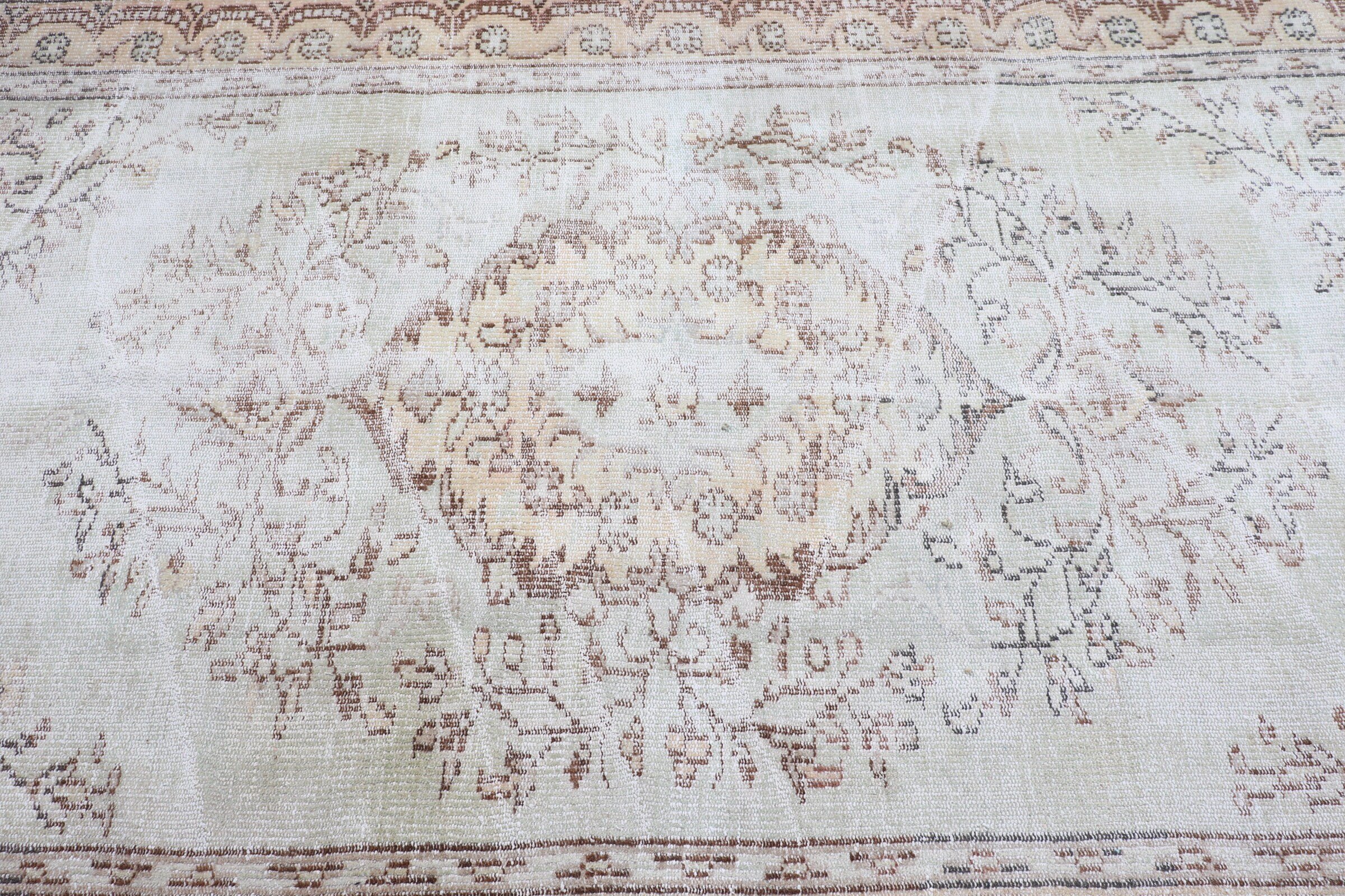 Living Room Rugs, Antique Rugs, Floor Rugs, Vintage Rug, 5.4x8.6 ft Large Rug, Dining Room Rugs, Beige Bedroom Rugs, Turkish Rug, Retro Rug
