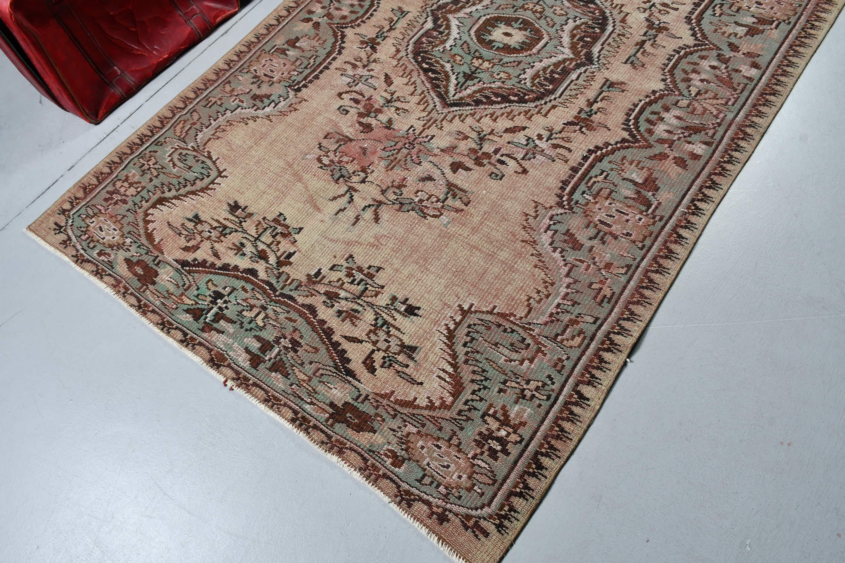 Kahverengi Anadolu Halıları, Oturma Odası Halısı, Soğuk Halı, Boho Halıları, 4,8x7,8 ft Alan Halısı, Vintage Halı, Türk Halıları, Anadolu Halıları, İç Mekan Halıları