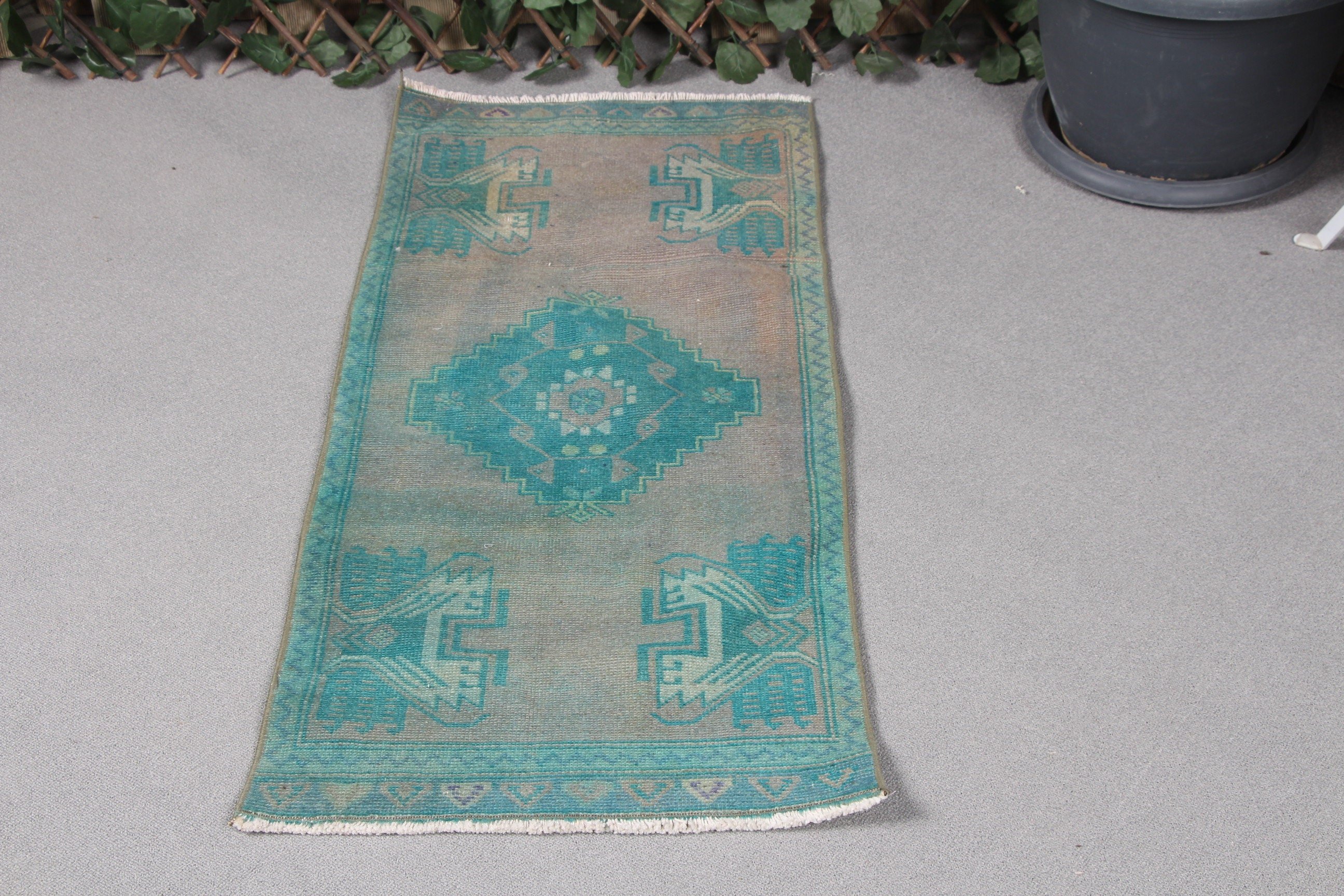 Turkish Rug, Rugs for Bath, Home Decor Rug, 1.6x3.7 ft Small Rugs, Oriental Rug, Car Mat Rug, Green Cool Rug, Bathroom Rug, Vintage Rug