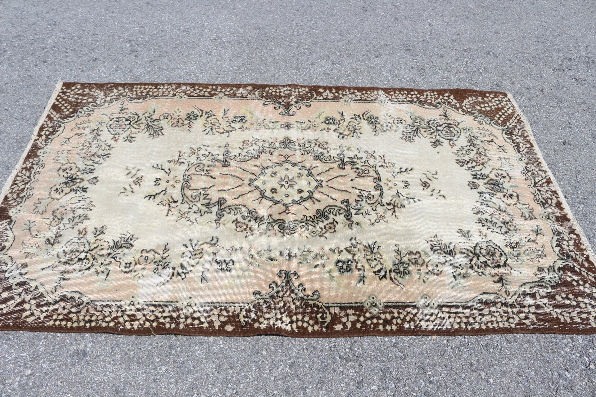 Kitchen Rug, Oriental Rug, Beige Bedroom Rugs, Eclectic Rugs, Vintage Rugs, 4x6.7 ft Area Rug, Nursery Rugs, Turkish Rug, Rugs for Kitchen