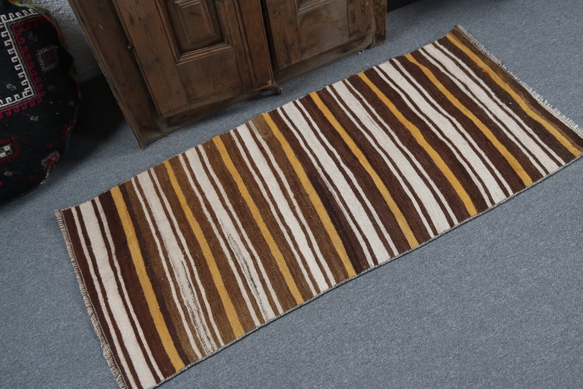 Etnik Halı, 2x4.4 ft Küçük Halı, Türk Halıları, Paspas Halıları, Mutfak Halısı, Kahverengi Nötr Halı, Vintage Halılar, Modern Halı, Kilim