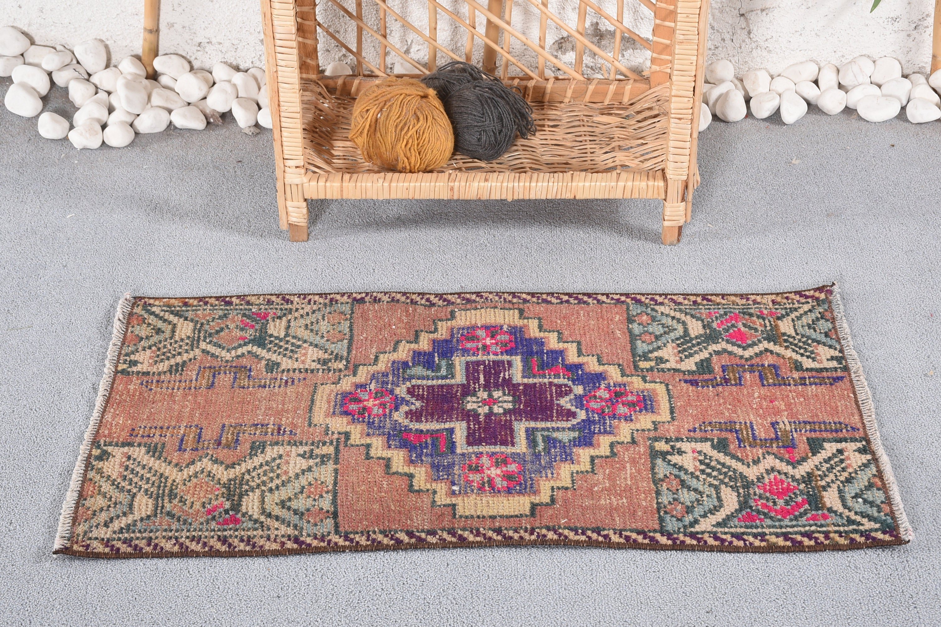 Floor Rugs, Car Mat Rug, 1.5x2.8 ft Small Rug, Pale Rug, Rugs for Entry, Brown Cool Rug, Cool Rug, Turkish Rug, Vintage Rugs, Kitchen Rug