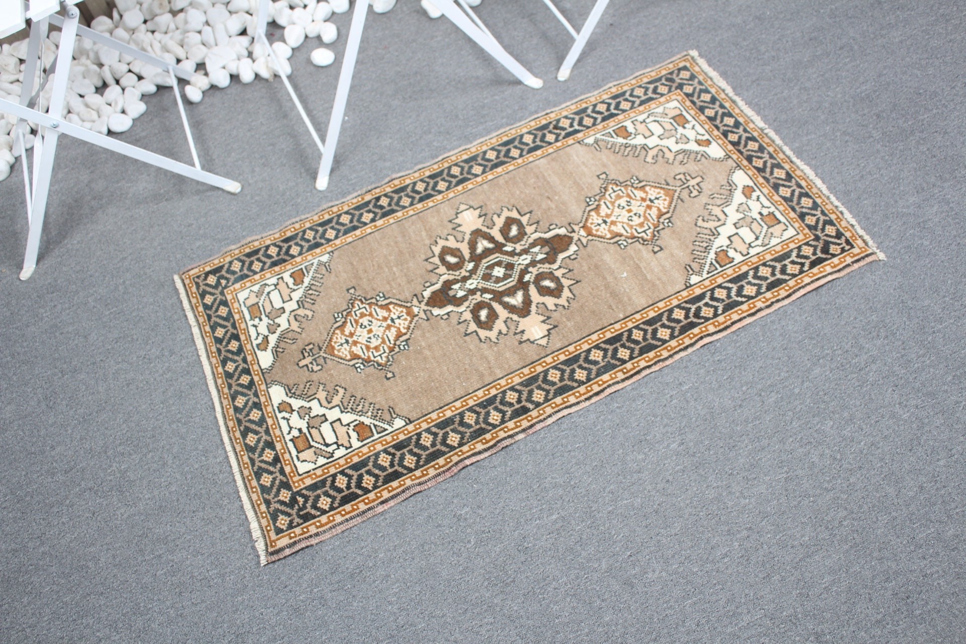 Wall Hanging Rugs, Turkish Rugs, Brown Antique Rugs, 1.9x3.3 ft Small Rug, Bedroom Rug, Vintage Rug, Cute Rug, Bathroom Rug