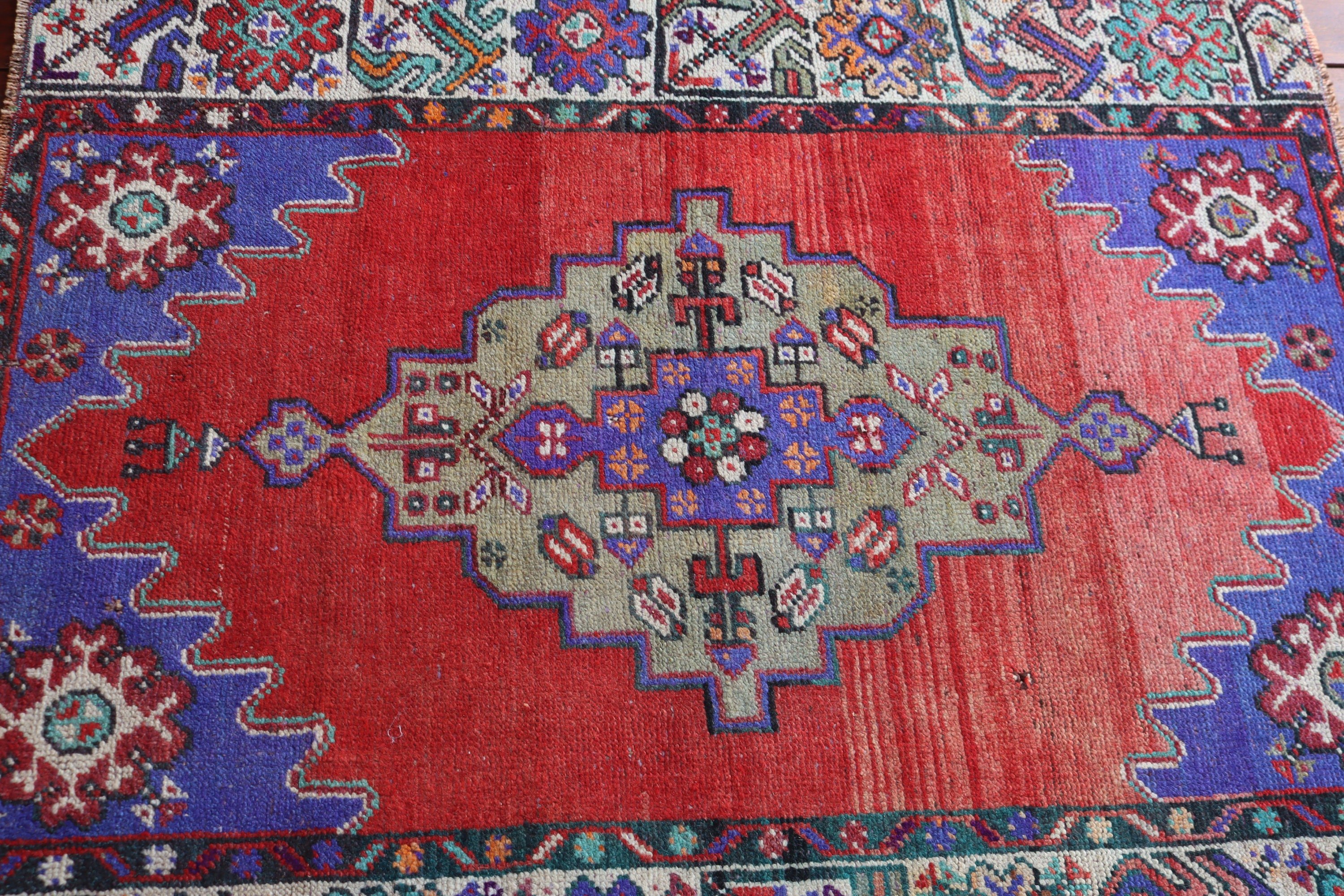 Kırmızı Geometrik Halılar, Lüks Halı, Türk Halıları, Vintage Halılar, 3x3,7 ft Küçük Halılar, Yatak Odası Halıları, Düz Dokuma Halılar, Küçük Vintage Halılar