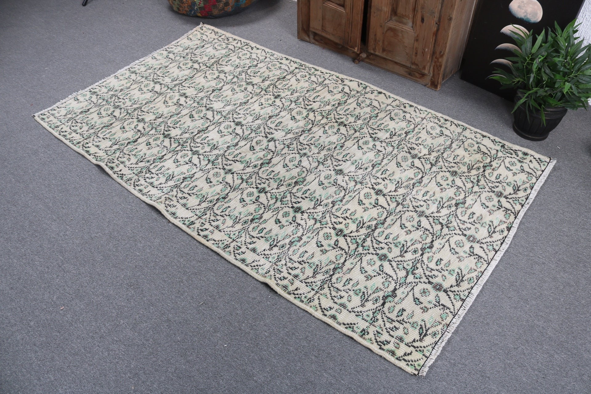 Bedroom Rugs, Moroccan Rugs, Cool Rug, Turkish Rugs, Boho Area Rugs, Green Anatolian Rug, Luxury Rug, Vintage Rugs, 3.7x6.5 ft Area Rugs