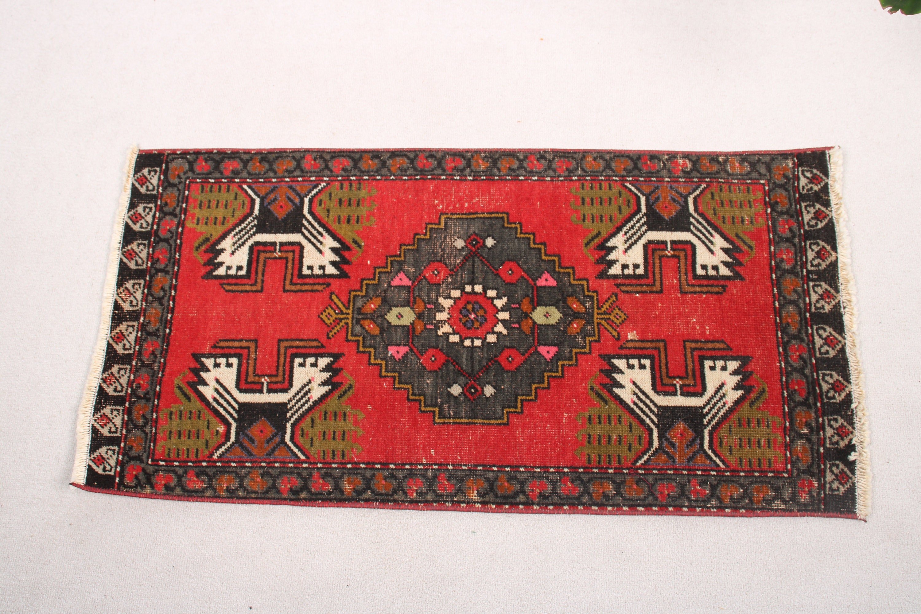 Small Vintage Rug, Vintage Rugs, Car Mat Rugs, Red Kitchen Rug, Turkish Rugs, Modern Rug, 1.8x3.3 ft Small Rug, Floor Rug, Luxury Rugs