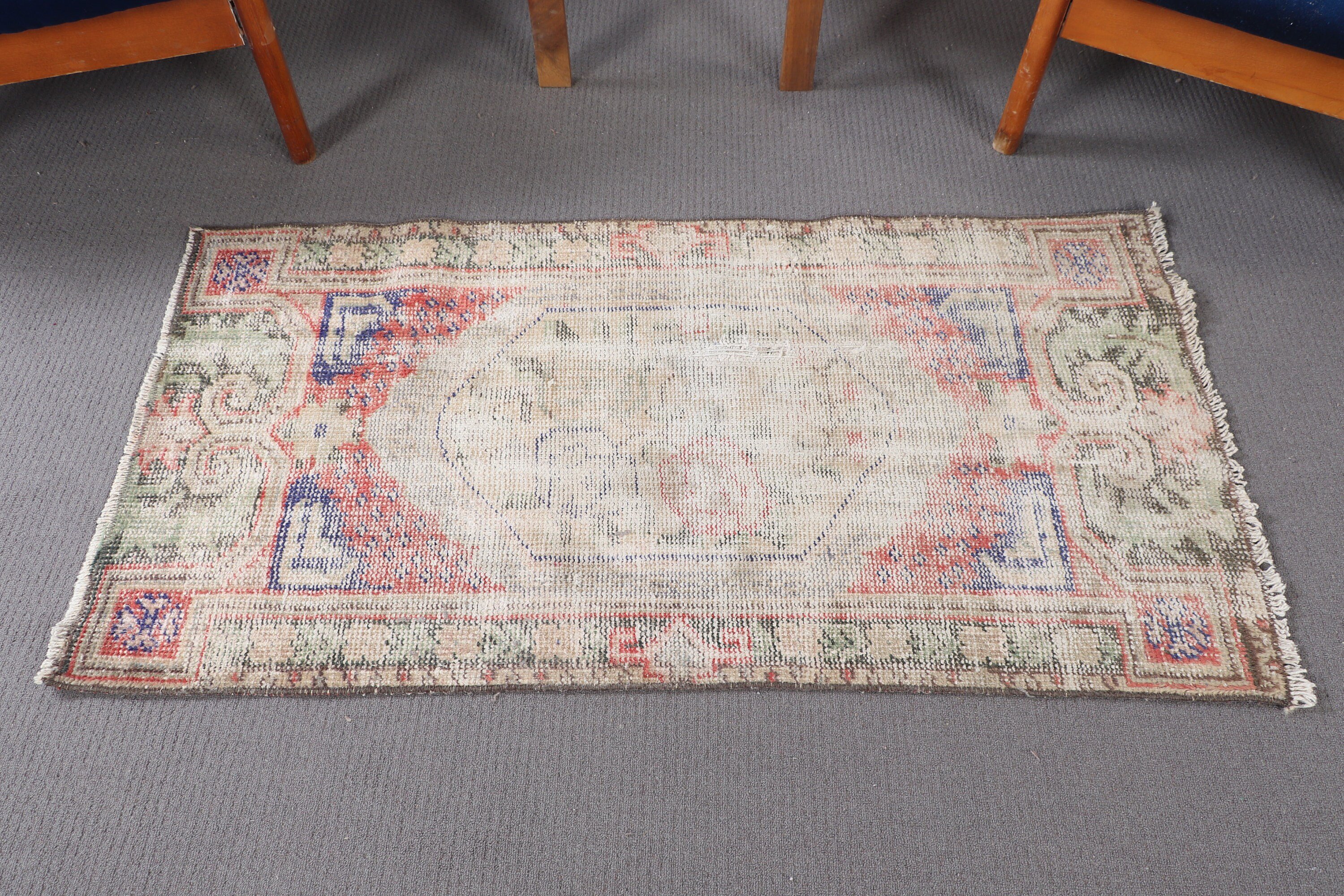 Kapı Paspası Halıları, Vintage Halı, Mavi Anadolu Halıları, 2,2x4,3 ft Küçük Halı, Çocuk Halısı, Türkiye Halıları, Türk Halısı, Nötr Halılar, Lüks Halılar