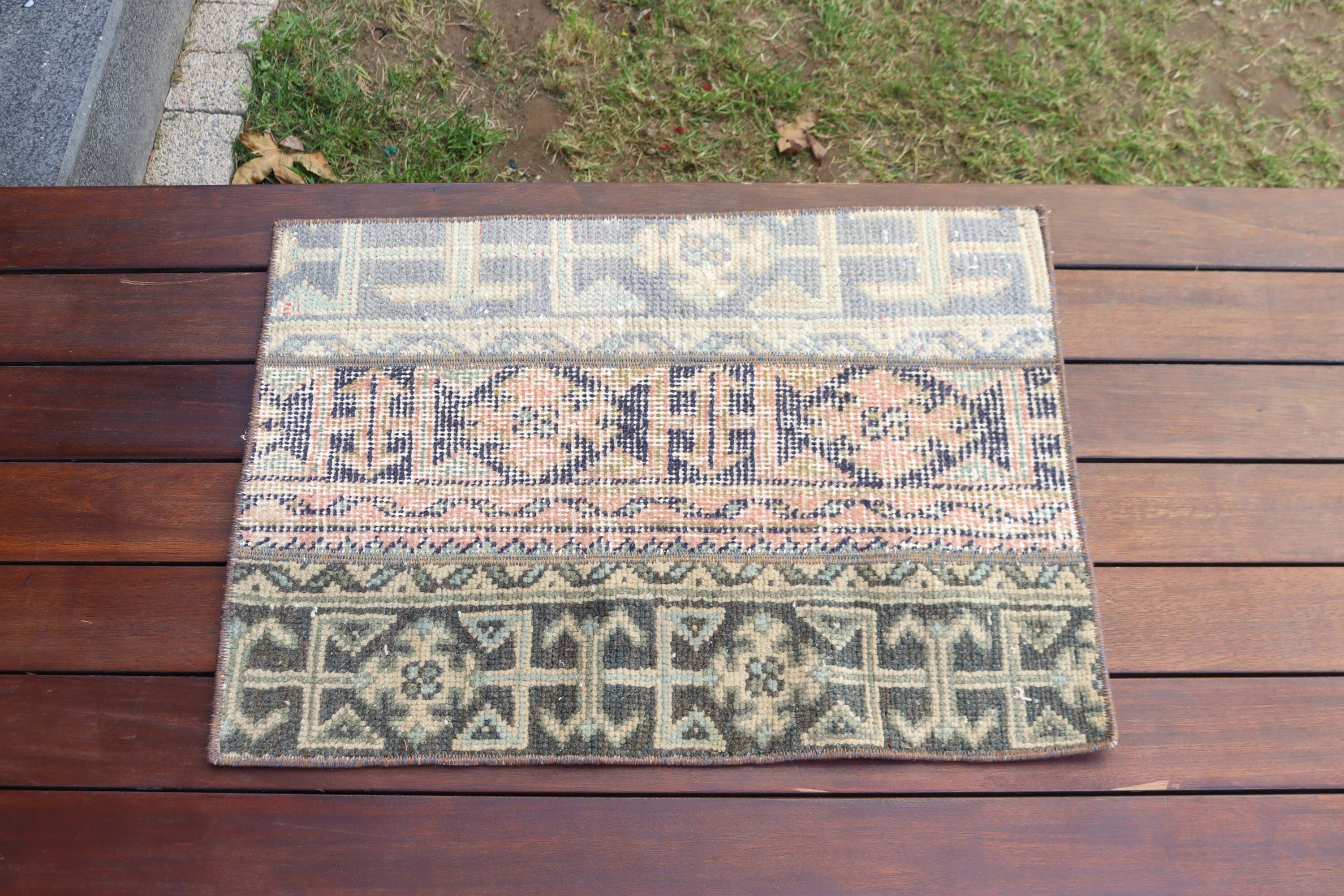 Yer Halıları, Vintage Halılar, Küçük Alan Halısı, Nötr Halı, Yeşil Boho Halı, Etnik Halı, 1.7x2.3 ft Küçük Halılar, Küçük Vintage Halılar, Türk Halısı