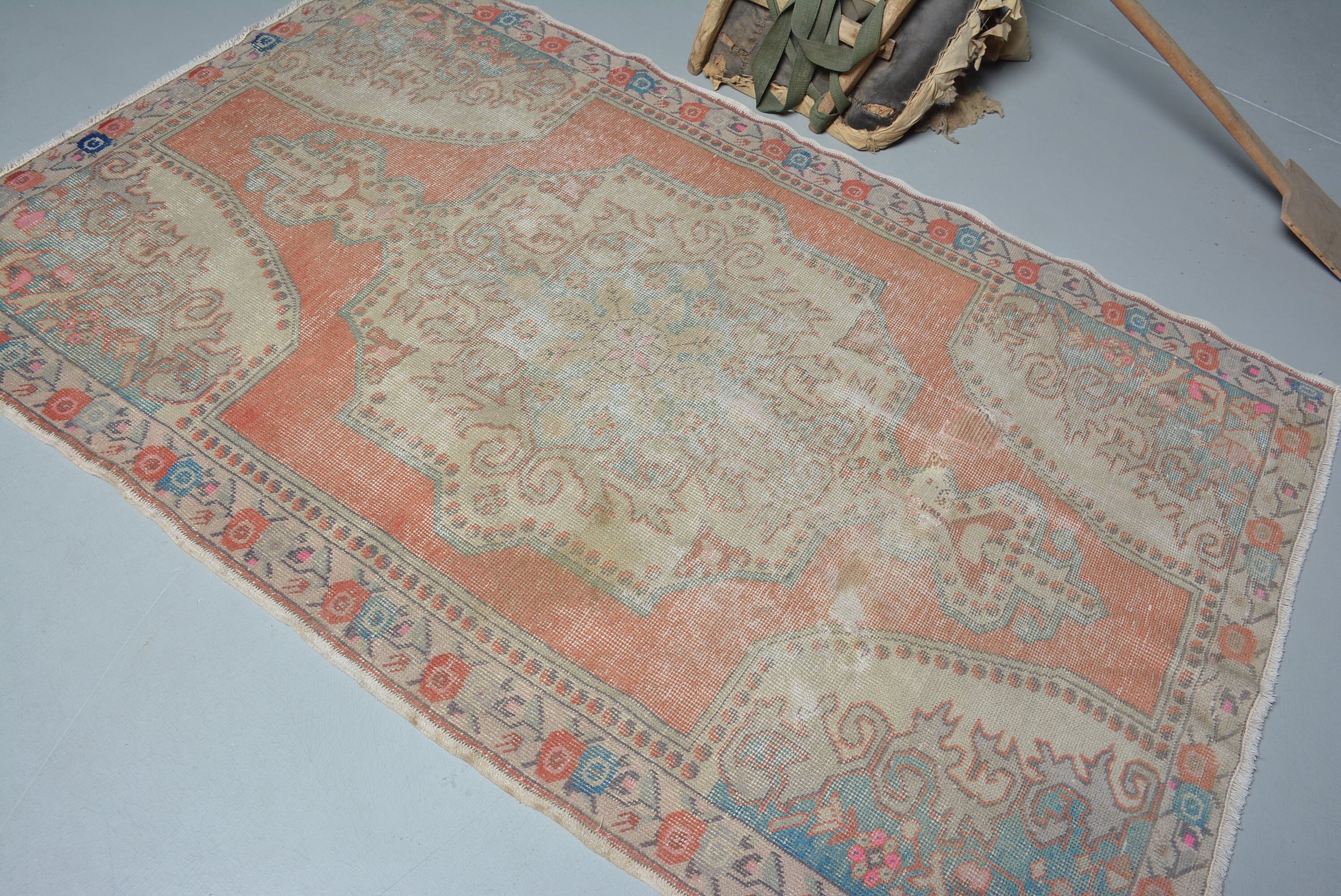 Antika Halı, İç Mekan Halıları, Renkli Halılar, Vintage Halılar, 4,5x7,1 ft Alan Halısı, İç Mekan Halısı, Türk Halısı, Oturma Odası Halısı, Sanat Halısı, Boho Halısı