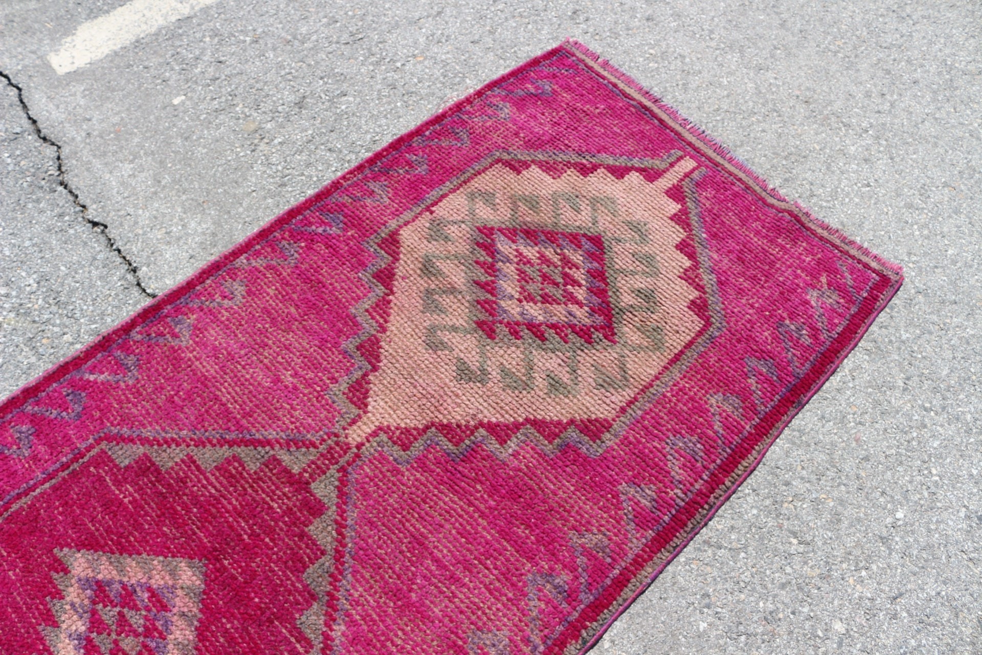 Vintage Rug, Rugs for Kitchen, Turkish Rug, Kitchen Rug, Pink Moroccan Rug, Stair Rug, Oriental Rugs, 3.2x9.1 ft Runner Rug