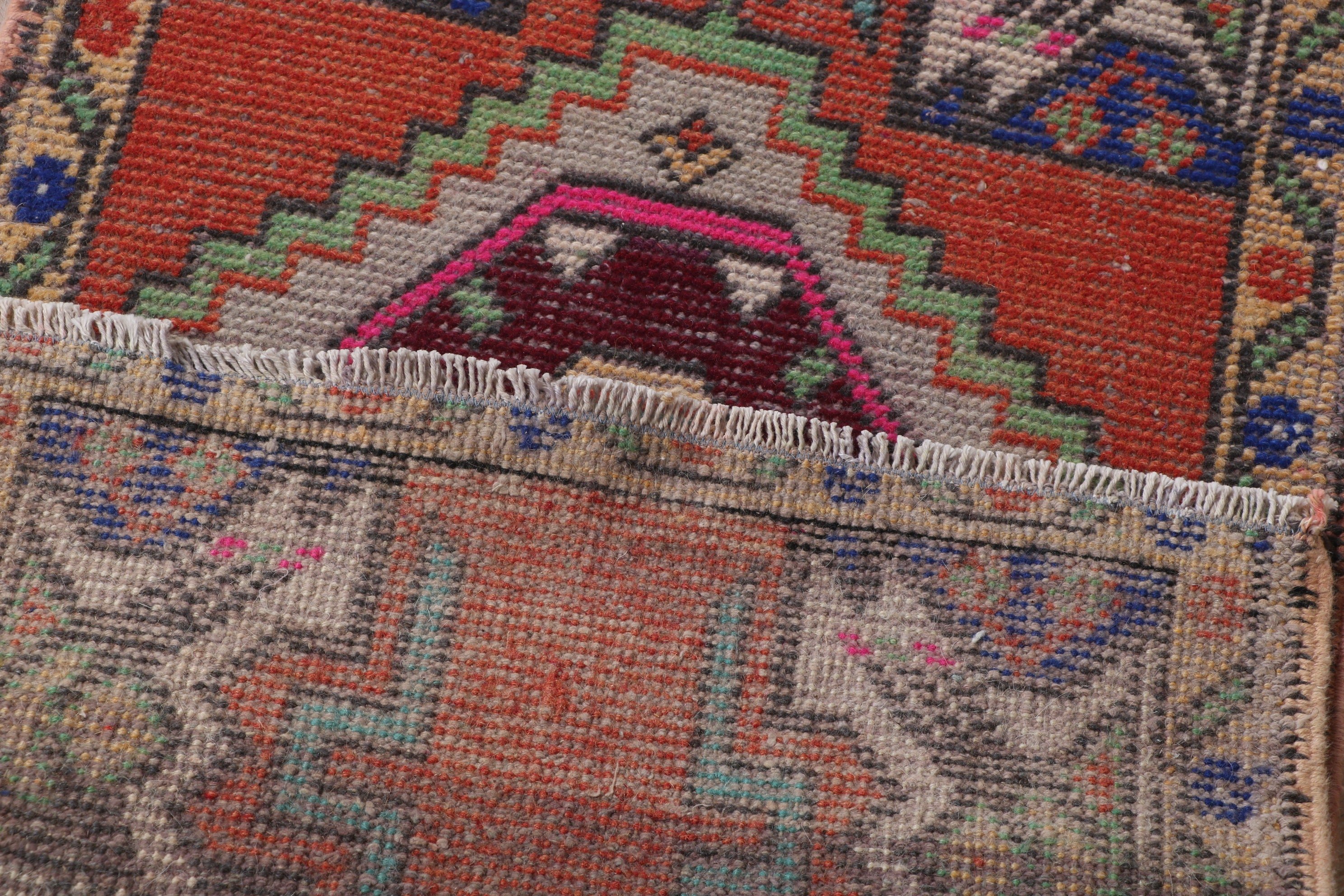 Vintage Halı, Çocuk Halıları, El Dokuma Halı, Turuncu Anadolu Halıları, Mutfak Halısı, 1.6x3 ft Küçük Halı, Türk Halısı, Araba Paspas Halıları, Soğuk Halı