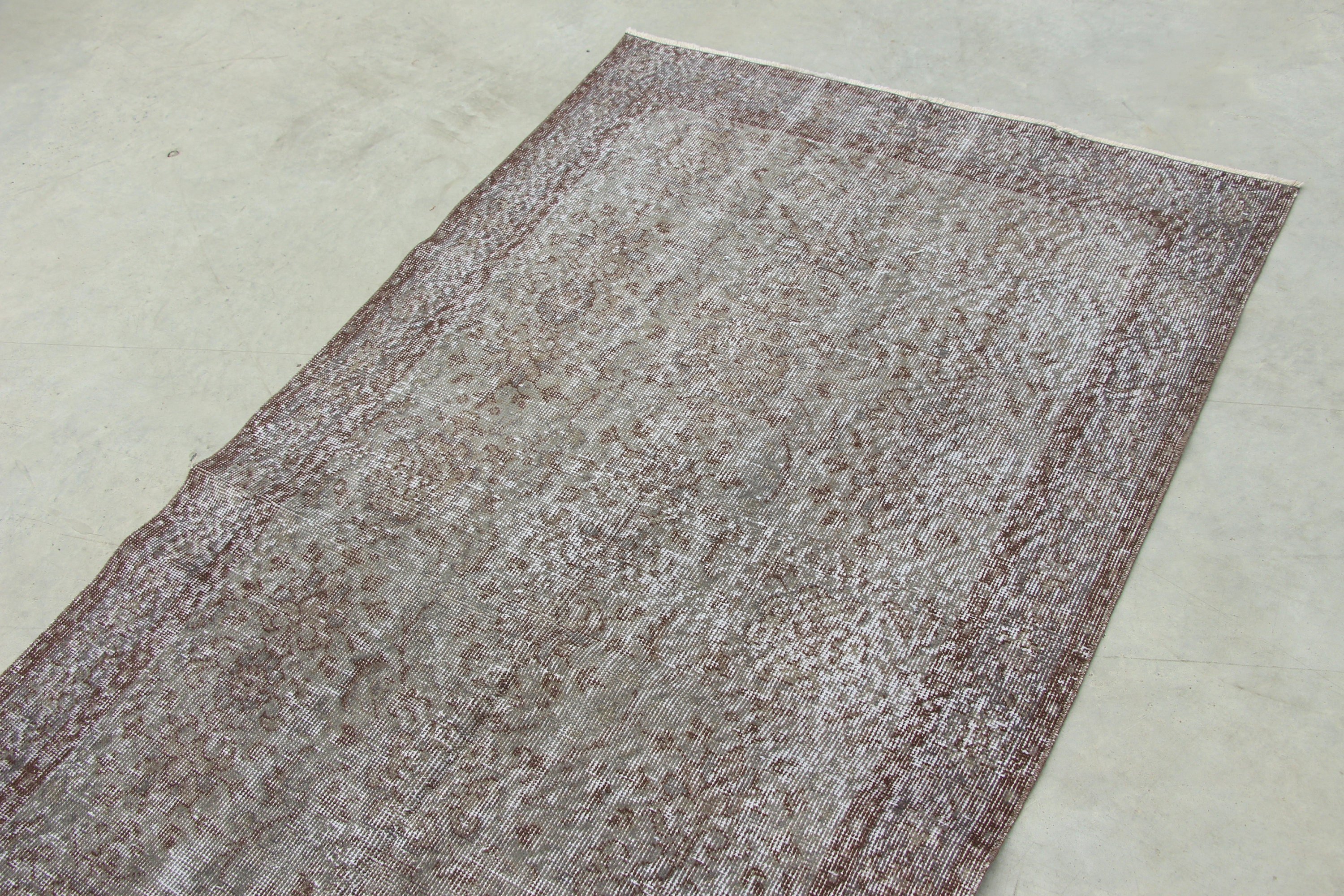 Oushak Halısı, Kabile Halıları, Gri Fas Halıları, Oturma Odası Halıları, 3,6x6,7 ft Alan Halıları, Vintage Halı, Havalı Halı, Yatak Odası Halıları, Türk Halıları