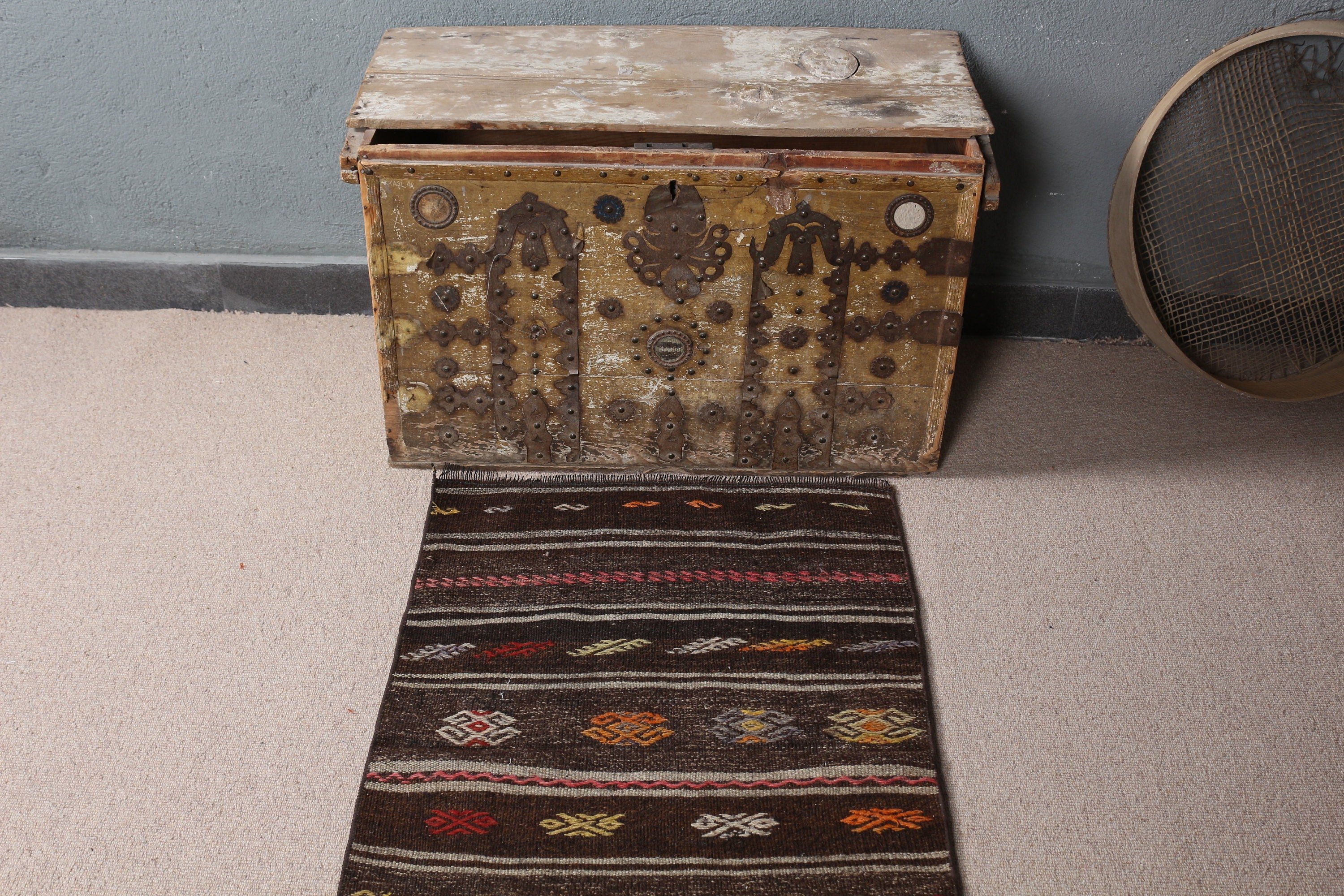 Kahverengi Yatak Odası Halısı, Kilim, 2.2x3.5 ft Küçük Halı, Giriş Halıları, Kapı Paspası Halısı, Türk Halısı, Yer Halıları, Vintage Halılar, Sanat Halısı