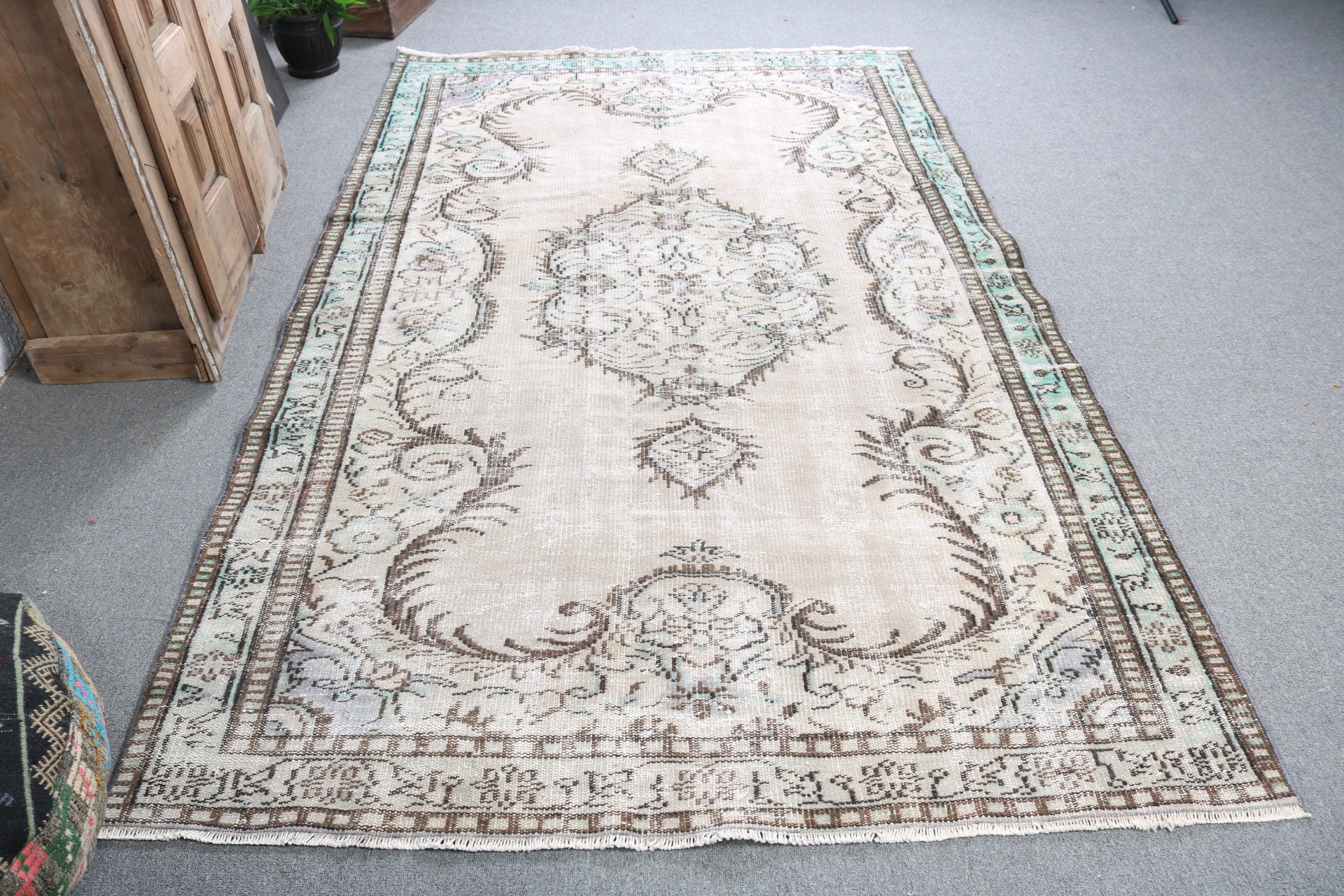 Gri Oushak Halı, Vintage Halı, Sanatsal Halı, 5.2x8.6 ft Büyük Halılar, Salon Halısı, Modern Halılar, Yatak Odası Halısı, Türk Halıları, Büyük Vintage Halılar