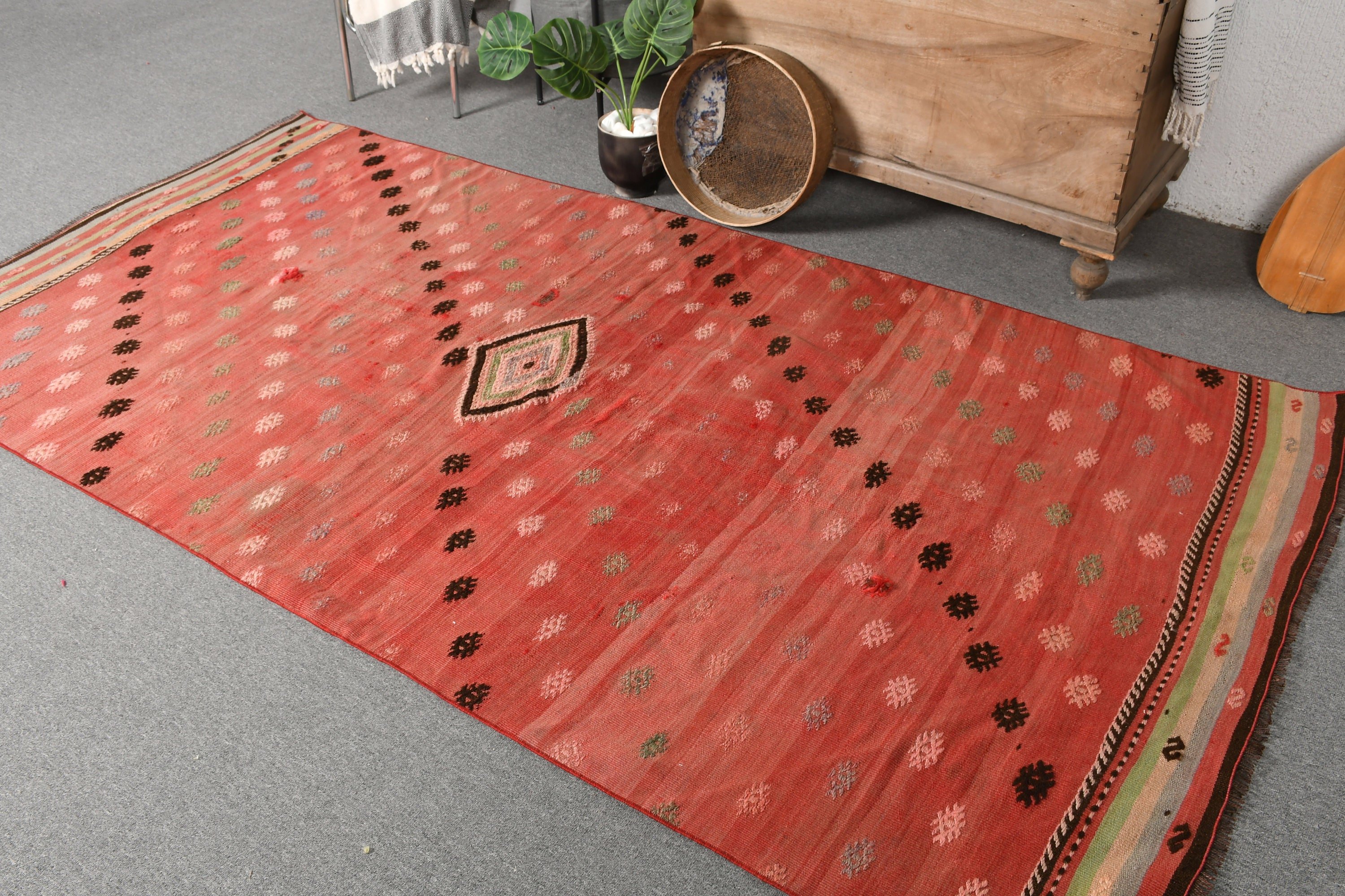 Eski Halı, Oushak Halı, Kırmızı Oryantal Halı, Vintage Halı, Kilim, Mutfak Halıları, Çocuk Halısı, Anadolu Halısı, Türk Halısı, 4,4x8,6 ft Alan Kilimi