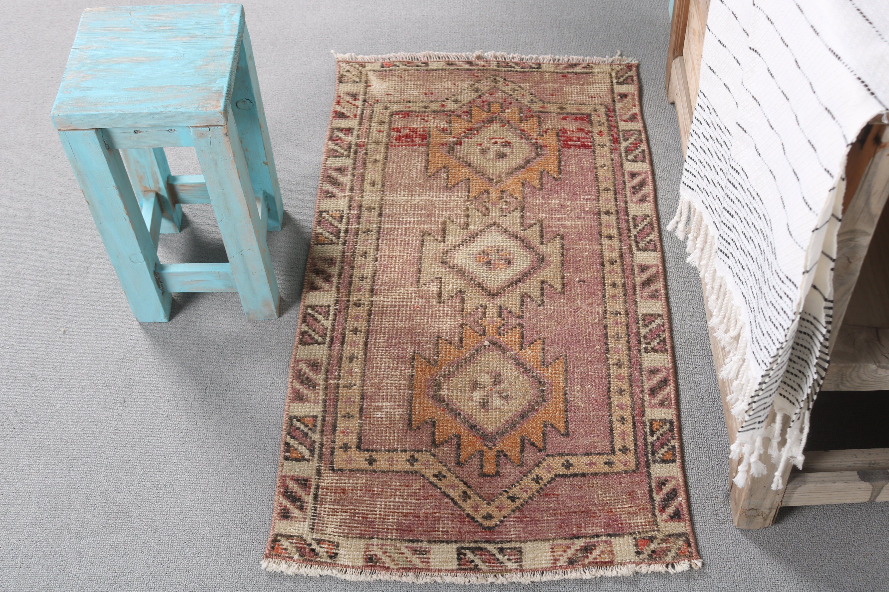 1.6x3 ft Küçük Halı, Mor Yün Halı, Yatak Odası Halısı, Paspas Halısı, Vintage Halılar, Türk Halısı, Banyo Halıları, Soyut Halı, Banyo Halıları, Yün Halı