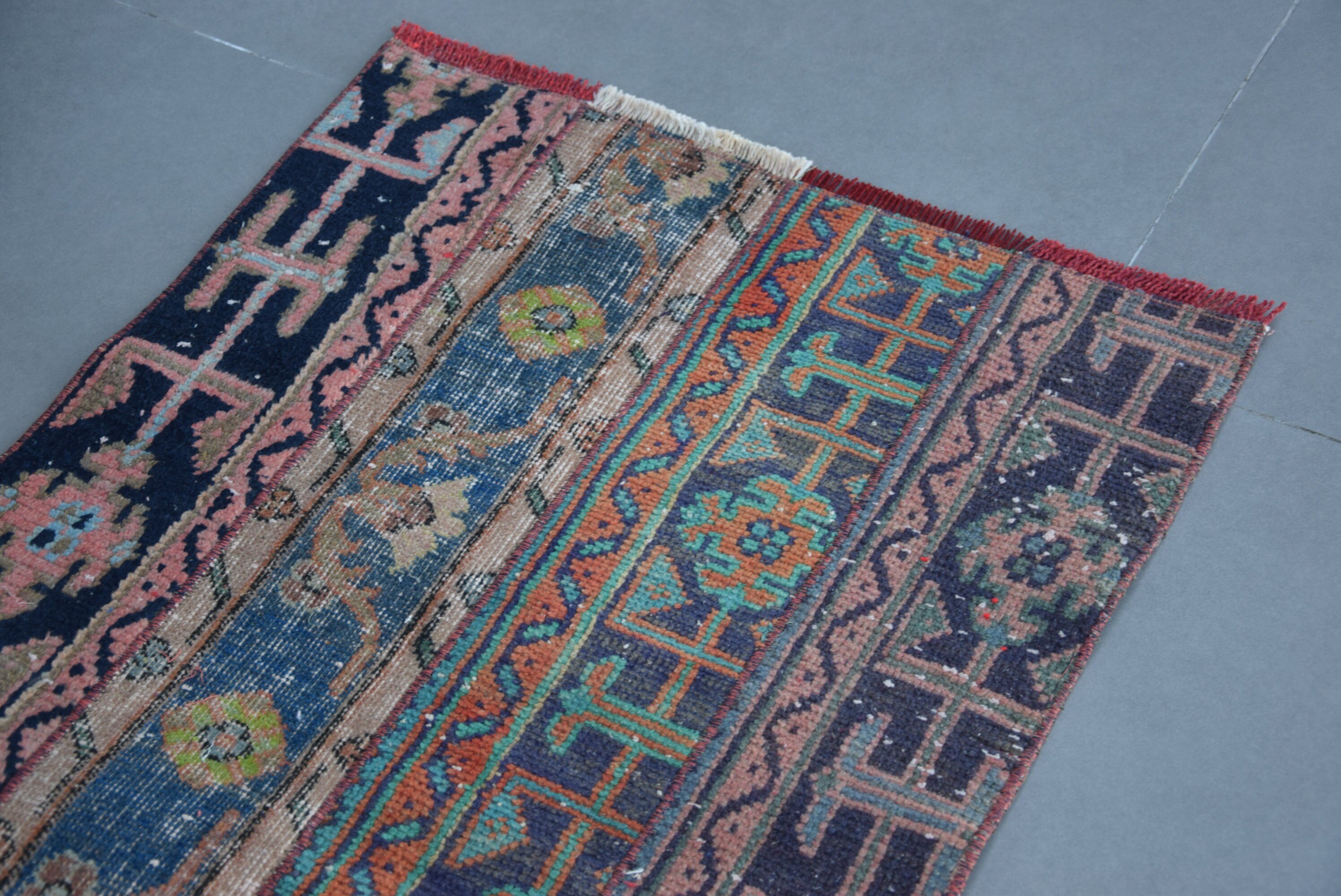 Vintage Halı, 2.3x4.4 ft Küçük Halı, Türk Halısı, Mavi Mutfak Halısı, Yatak Odası Halıları, Sevimli Halı, Duvara Asma Halılar, Çocuk Halısı, Antika Halılar