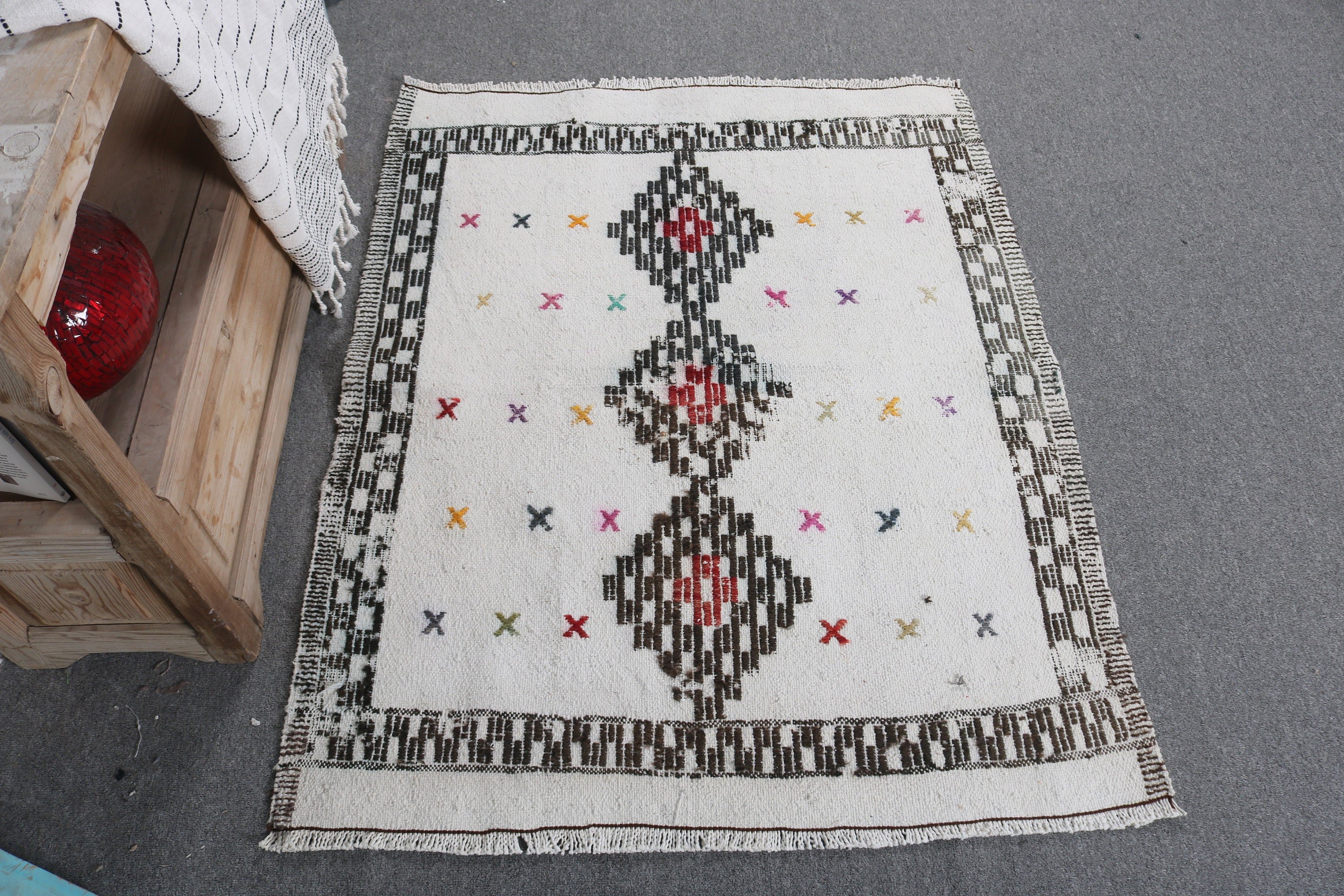 Nursery Rugs, Kilim, Vintage Rug, Home Decor Rug, 3.1x3.7 ft Small Rugs, Car Mat Rugs, Neutral Rug, Turkish Rugs, Beige Luxury Rugs