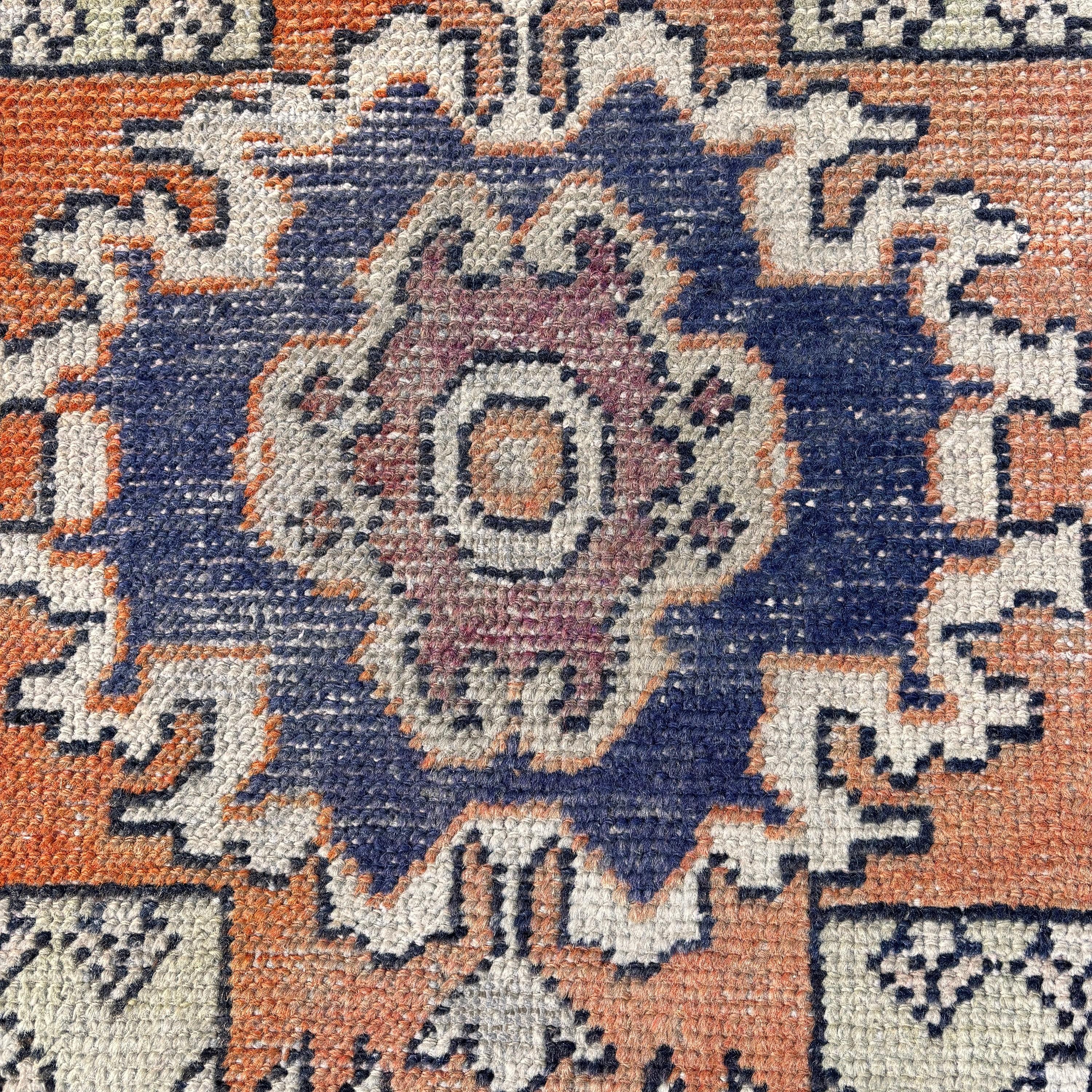 Turuncu Geometrik Halılar, Paspas Halıları, Vintage Halı, Türk Halıları, Duvara Asılı Halı, Modern Halılar, 1.5x2.9 ft Küçük Halı