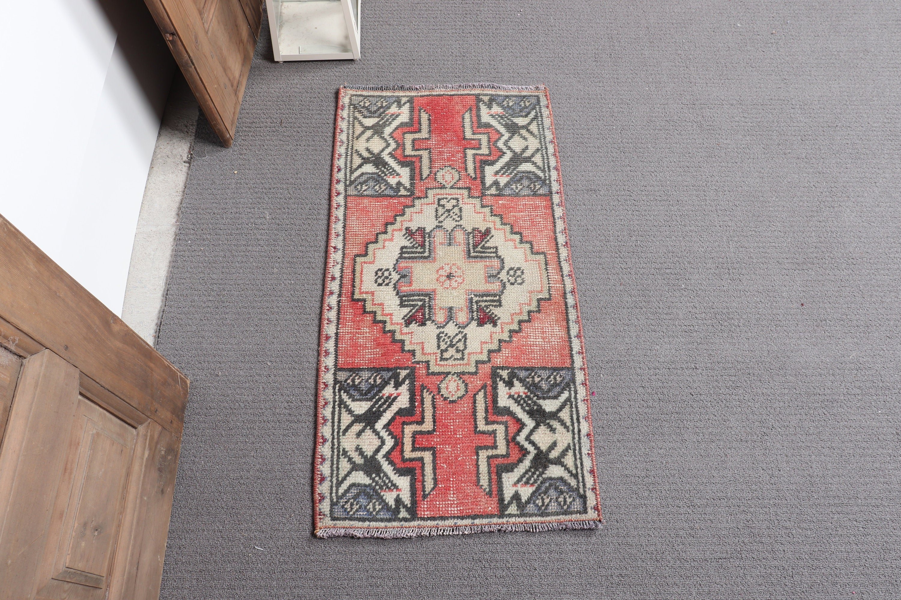 Vintage Rugs, Rugs for Bedroom, Red Antique Rug, Kitchen Rug, 1.3x2.7 ft Small Rug, Entry Rug, Turkish Rug, Oriental Rug, Antique Rug