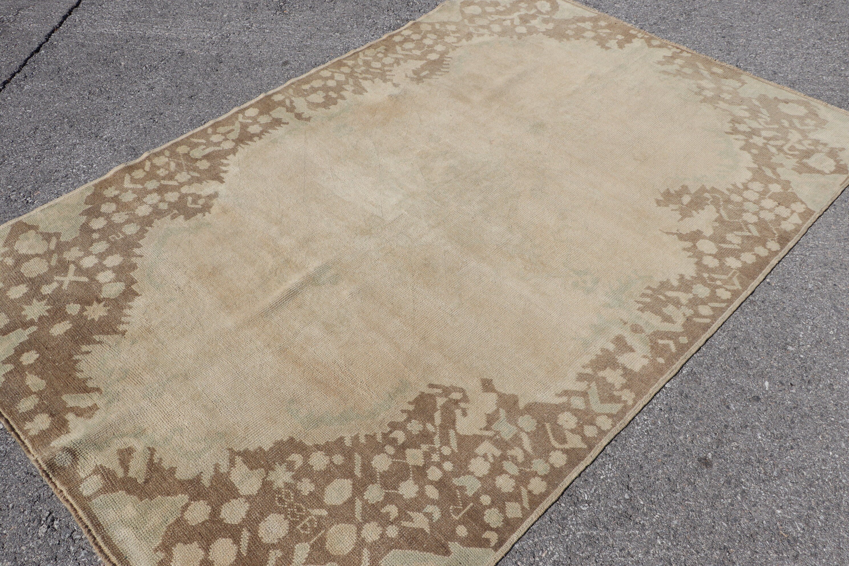 Beige Wool Rug, Living Room Rug, 5x7.7 ft Area Rug, Vintage Rug, Turkish Rug, Floor Rug, Vintage Decor Rug, Rugs for Bedroom, Kitchen Rug