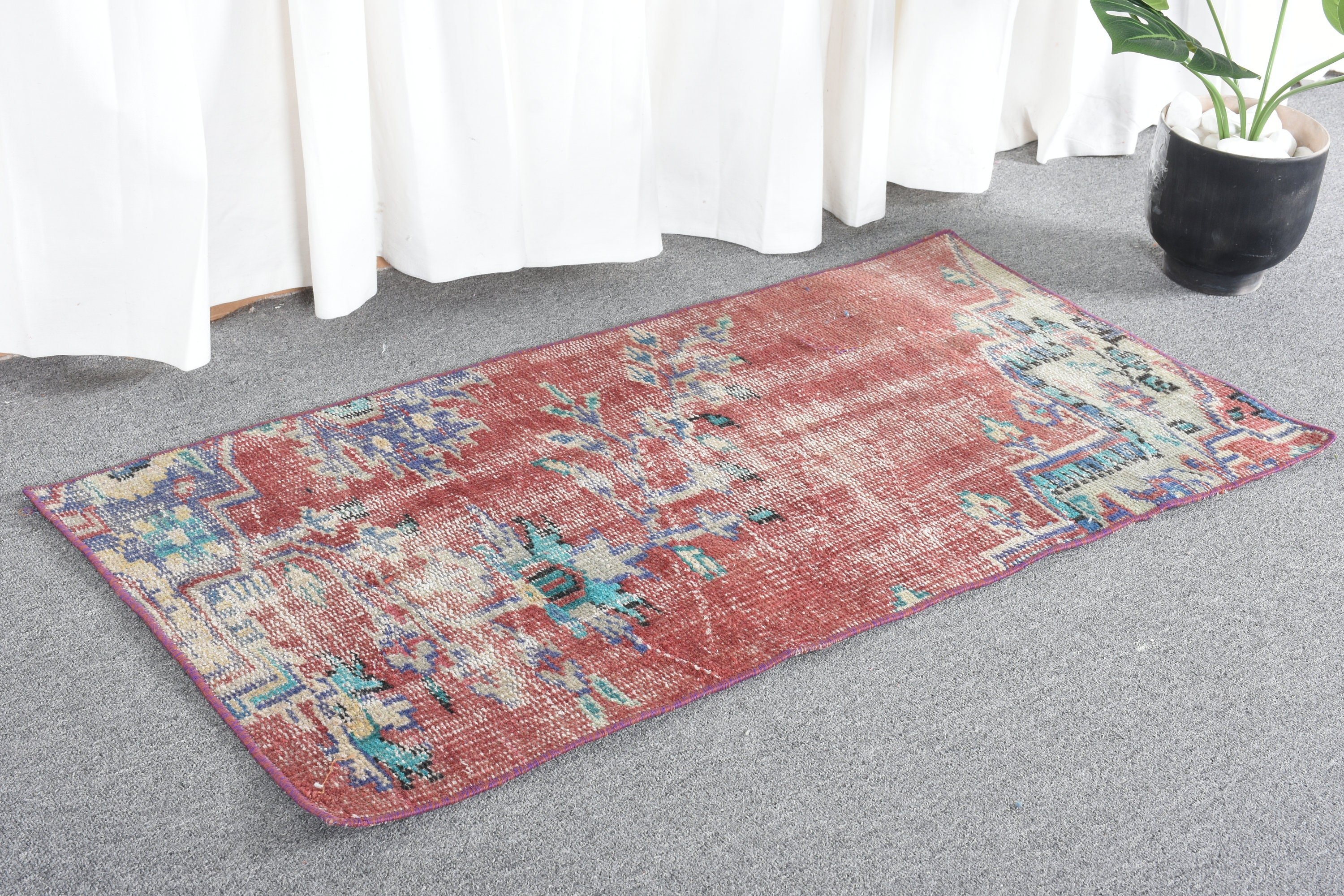 Turkish Rug, Antique Rugs, Kitchen Rug, Rugs for Bedroom, Vintage Rug, Door Mat Rug, 1.7x3.3 ft Small Rug, Home Decor Rug, Red Oushak Rug